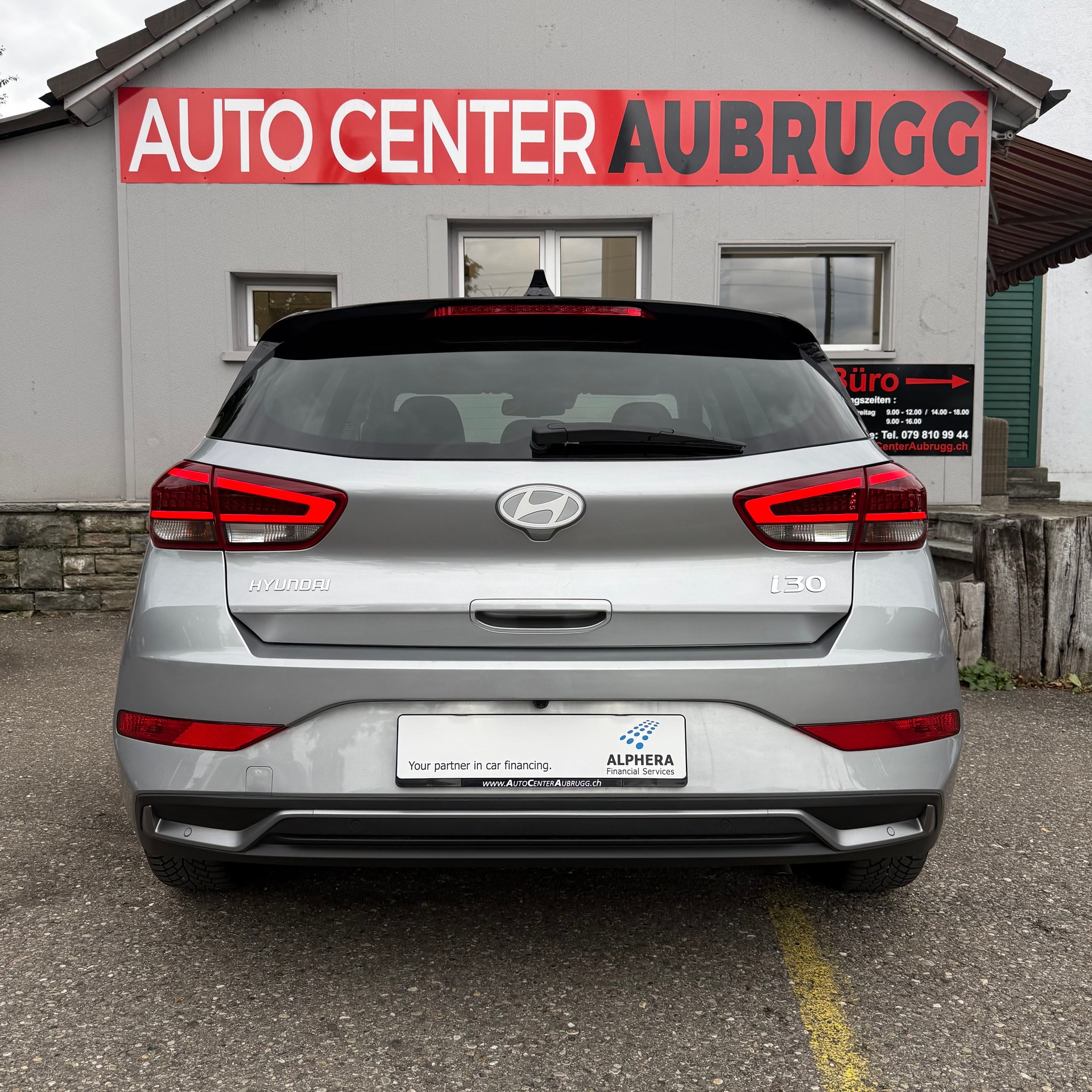 HYUNDAI i30 1.5 T-GDi Vertex 48V MH DCT *CH-FAHRZEUG*-image-5