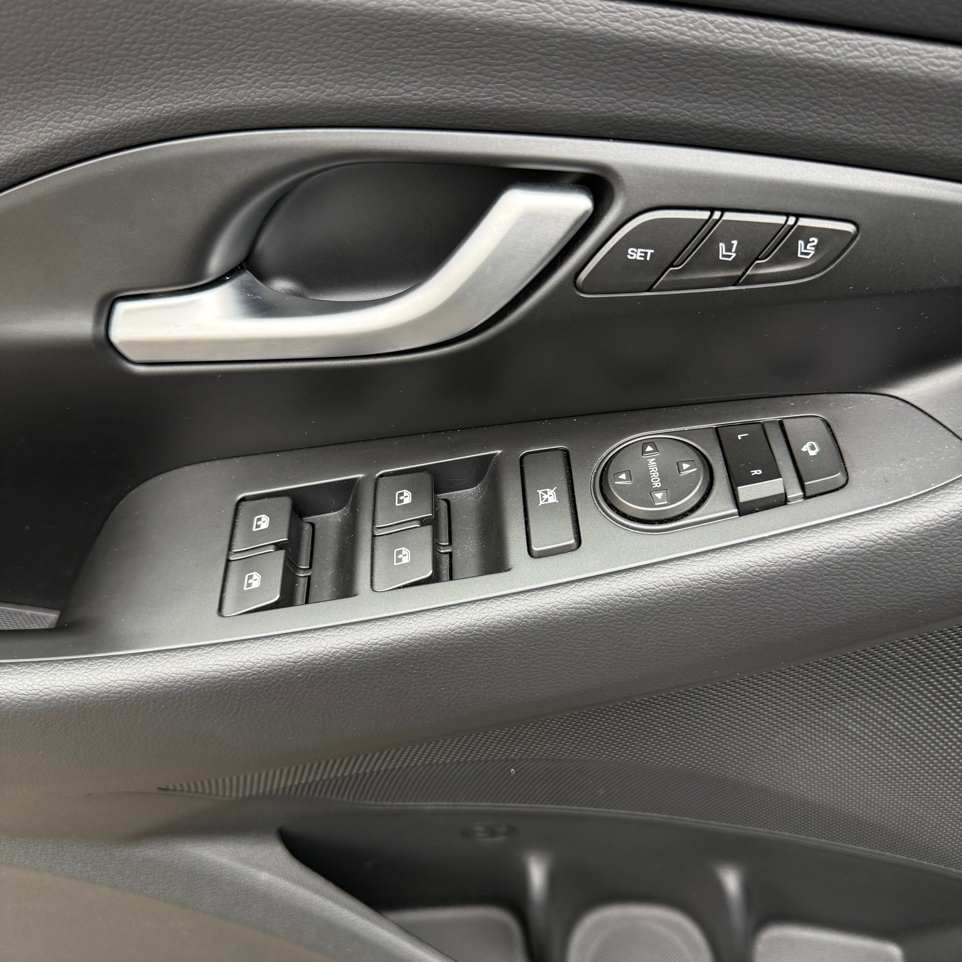 HYUNDAI i30 1.5 T-GDi Vertex 48V MH DCT *CH-FAHRZEUG*-image-23