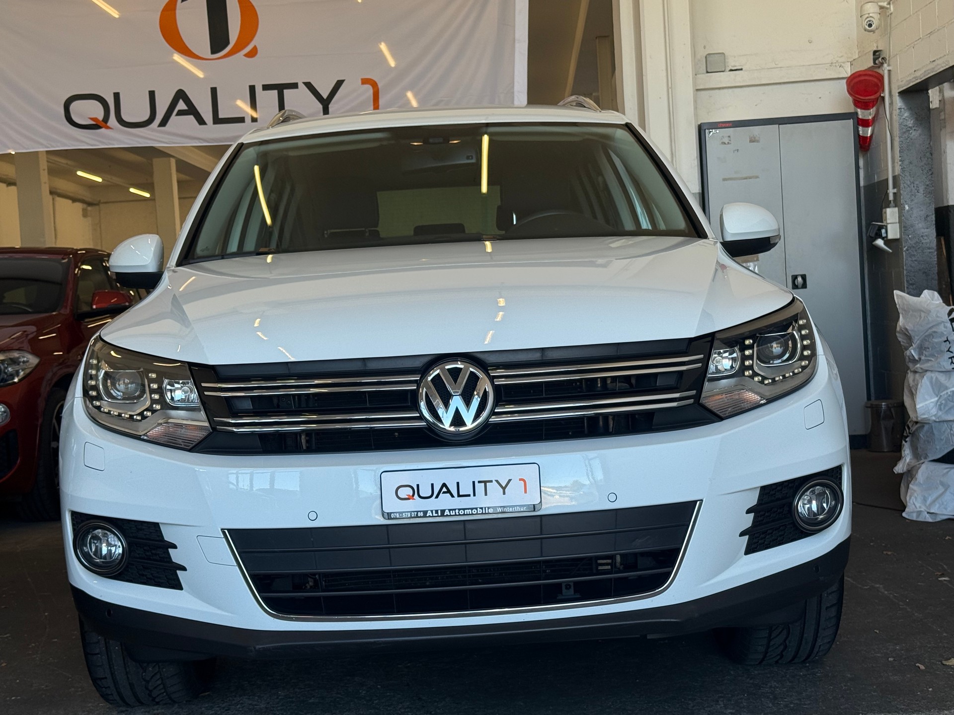 VW Tiguan 2.0 TDI BMT Cup 4Motion DSG-image-2