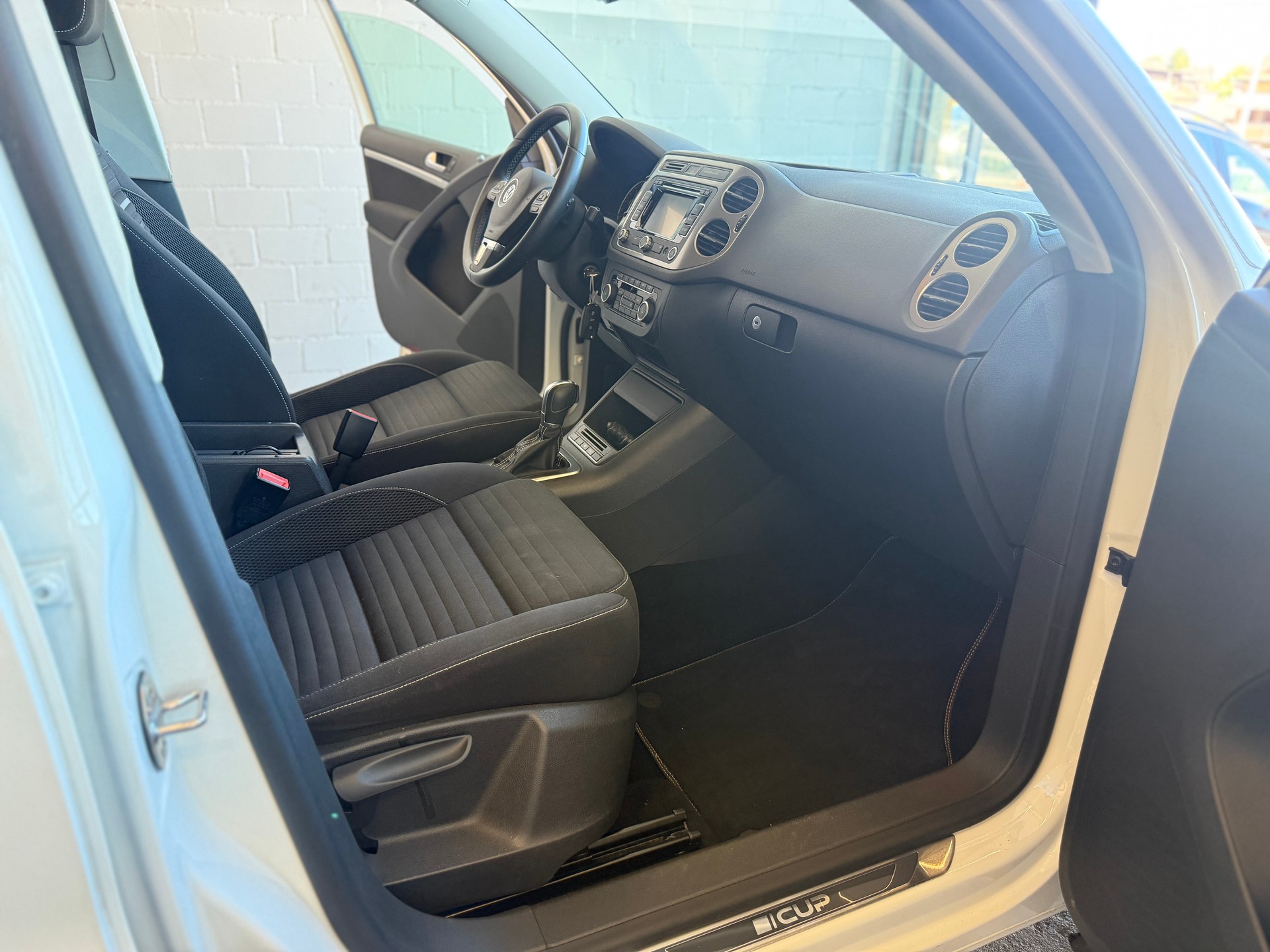 VW Tiguan 2.0 TDI BMT Cup 4Motion DSG-image-7