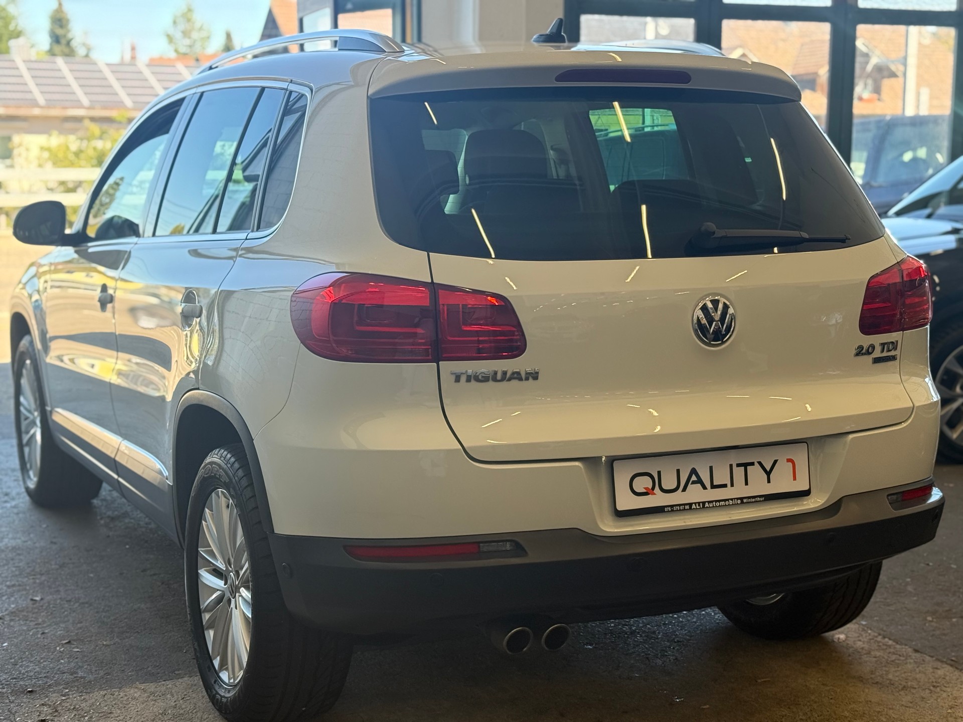 VW Tiguan 2.0 TDI BMT Cup 4Motion DSG-image-4