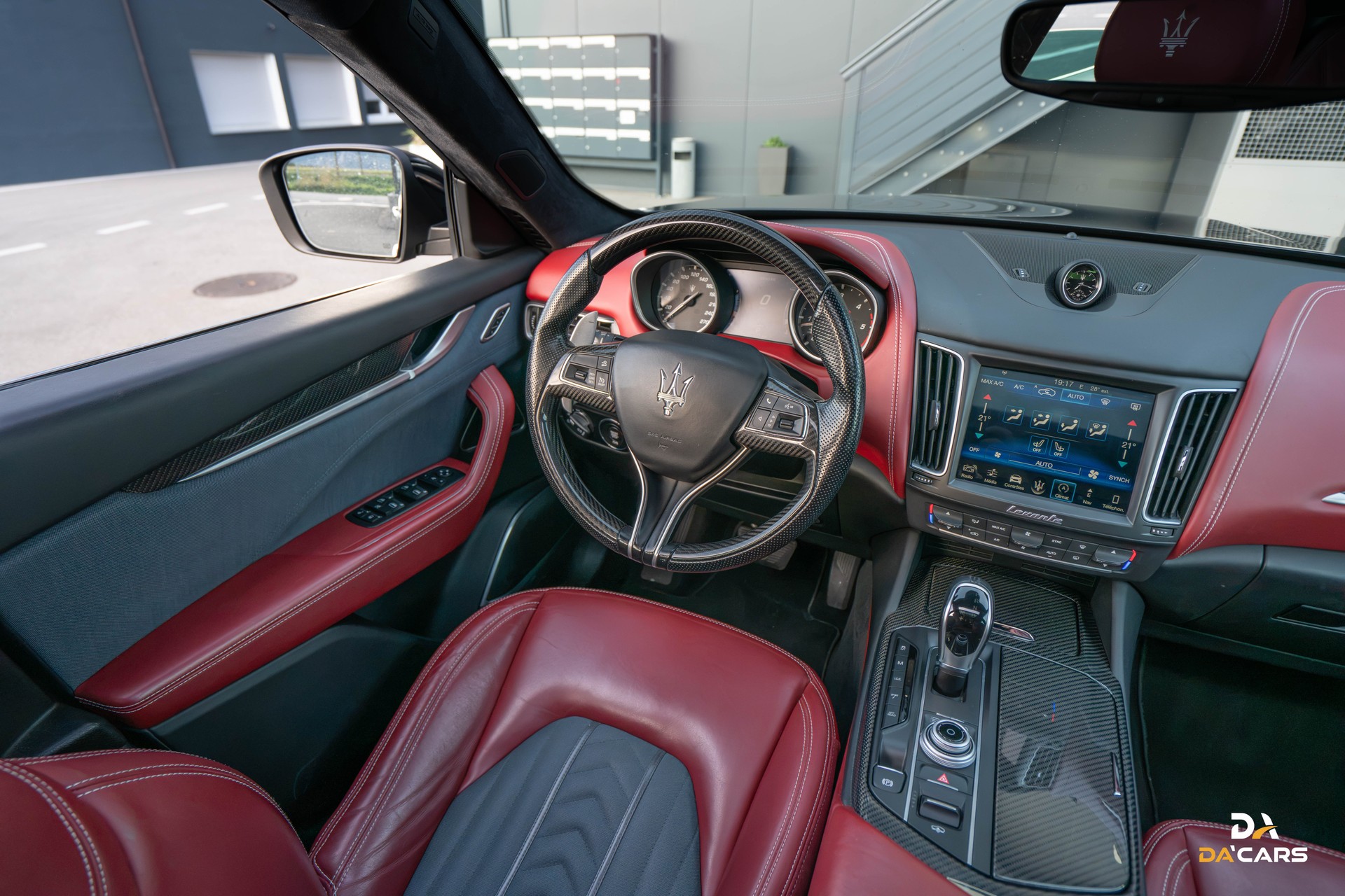 MASERATI Levante D 3.0 V6 GranLusso Automatica-image-11