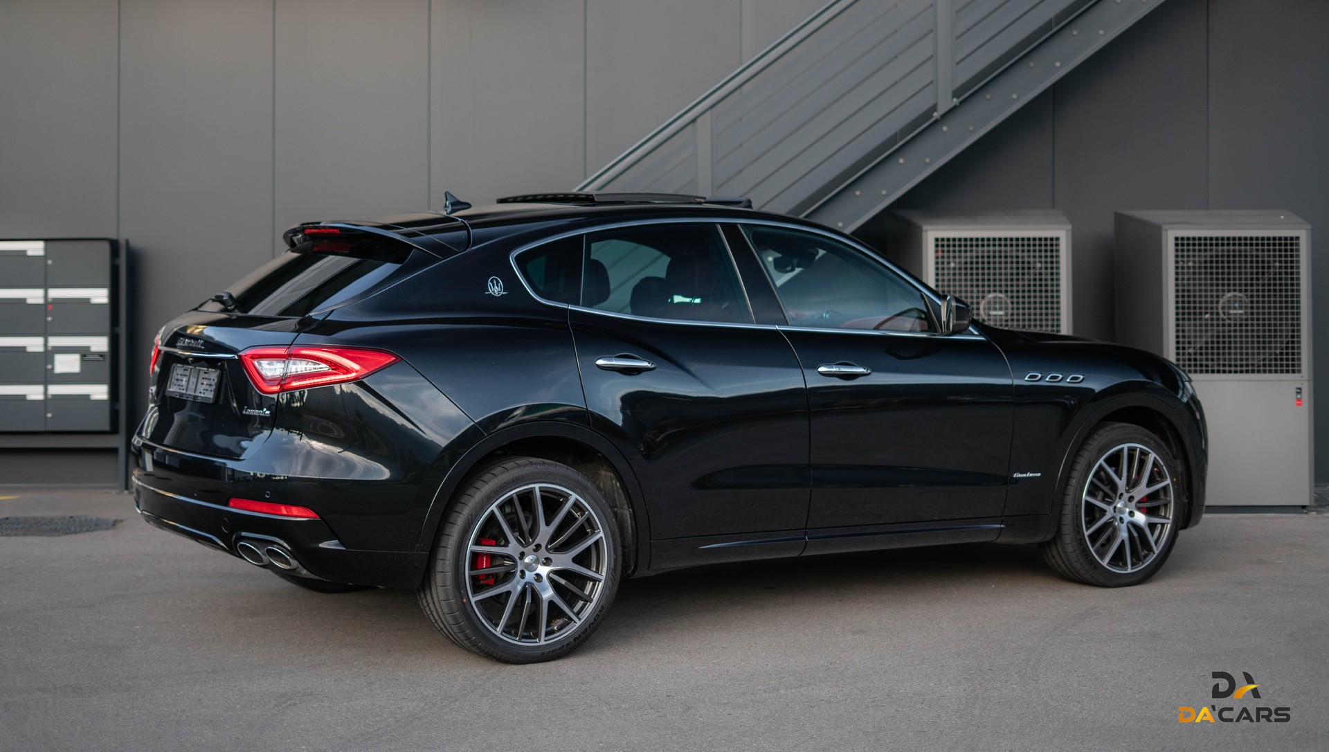MASERATI Levante D 3.0 V6 GranLusso Automatica-image-3