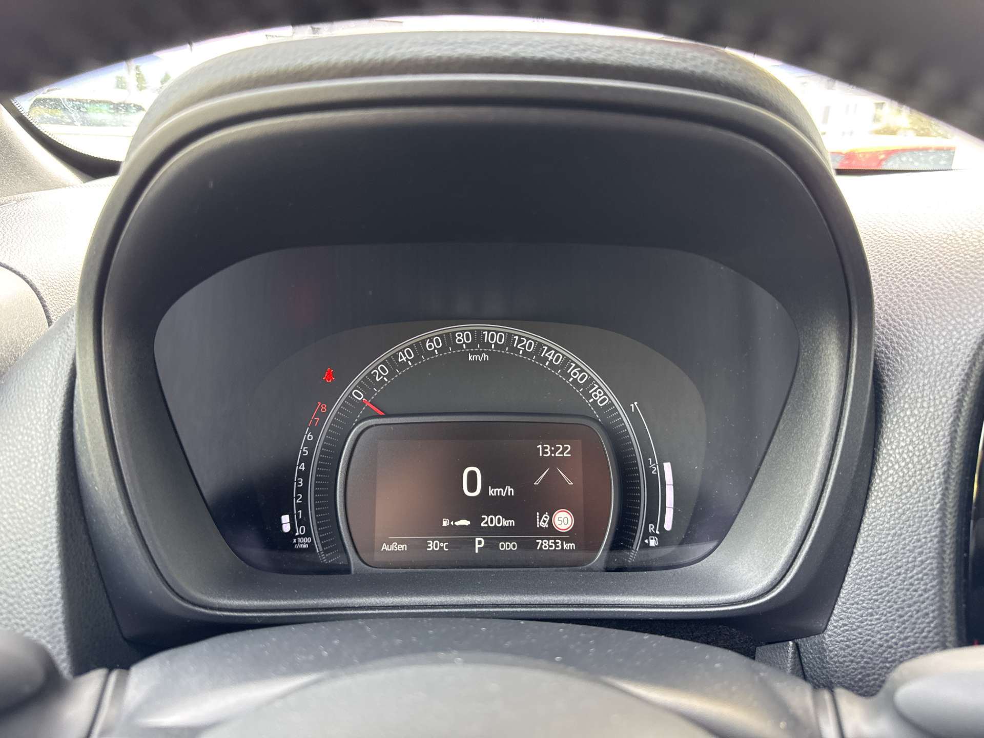 TOYOTA Aygo X 1.0 VVT-i Teamplay CVT-Automat-image-10