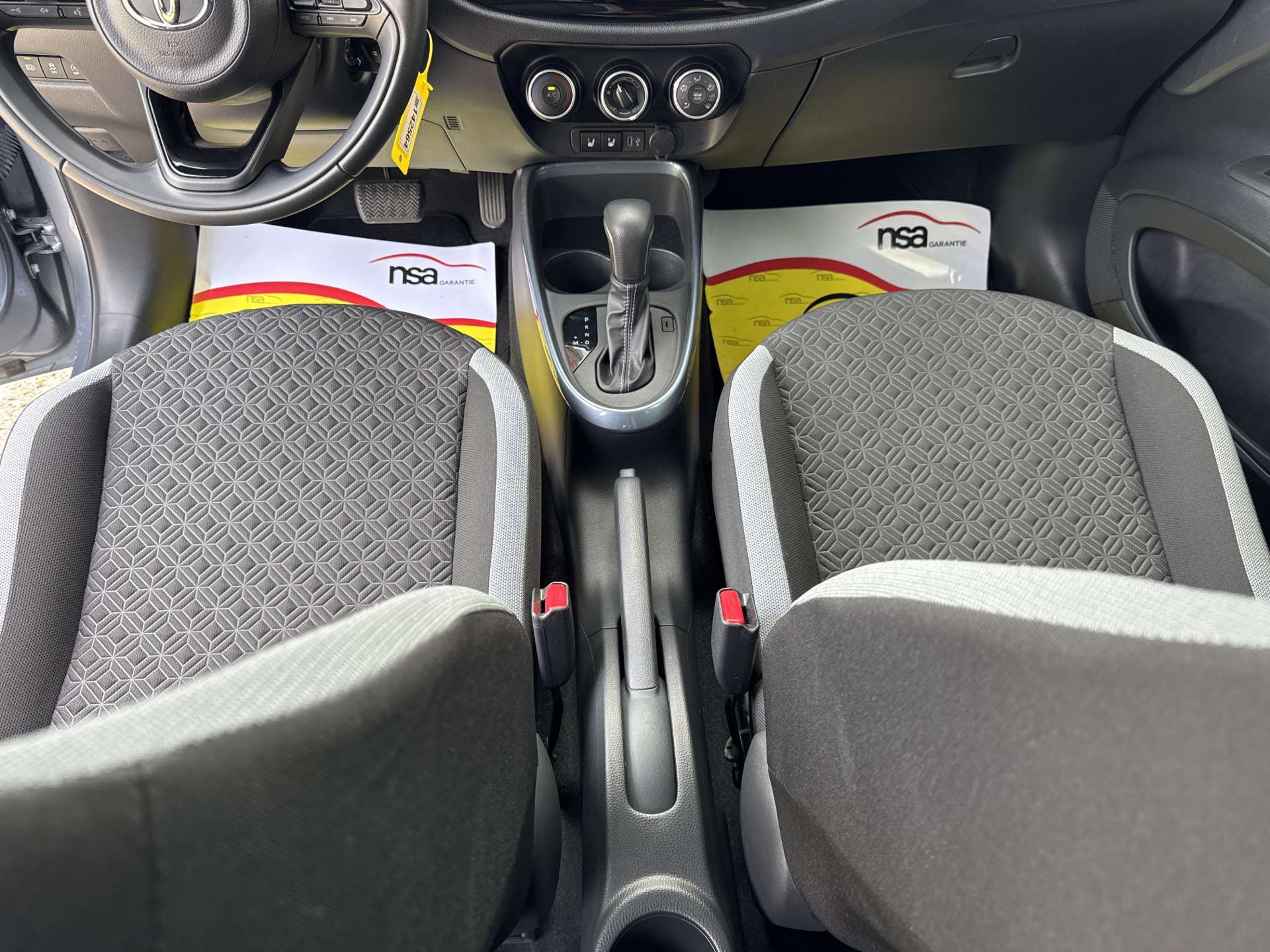 TOYOTA Aygo X 1.0 VVT-i Teamplay CVT-Automat-image-13
