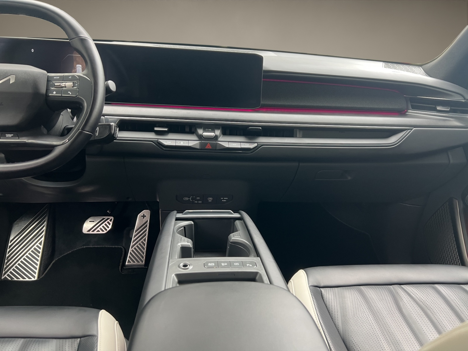KIA EV9 99.8 kWh GT-Line 4x4-image-13