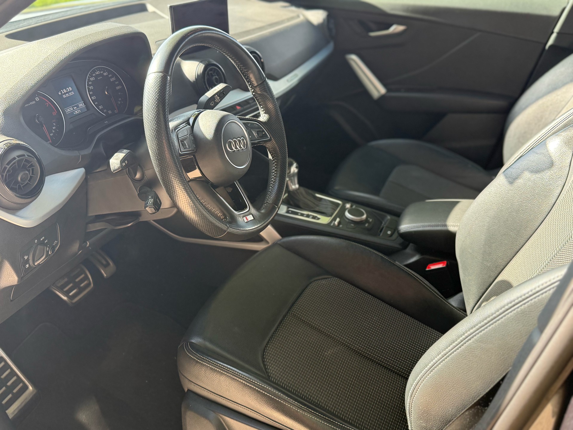 AUDI Q2 1.0 TFSI 116 ch S-Tronic 7 S Line CT OK 04.09.26-image-2