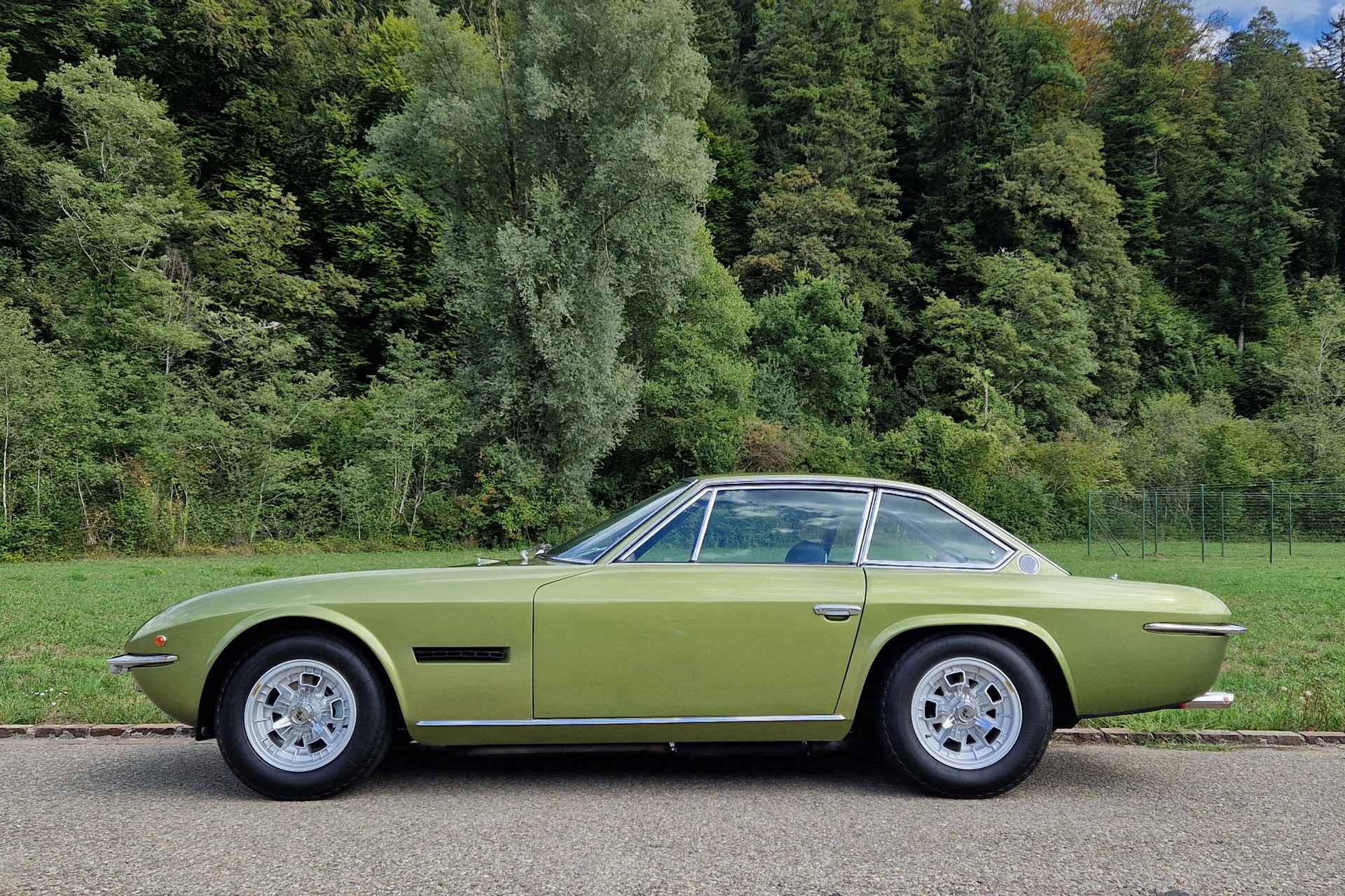 LAMBORGHINI Islero S-image-0