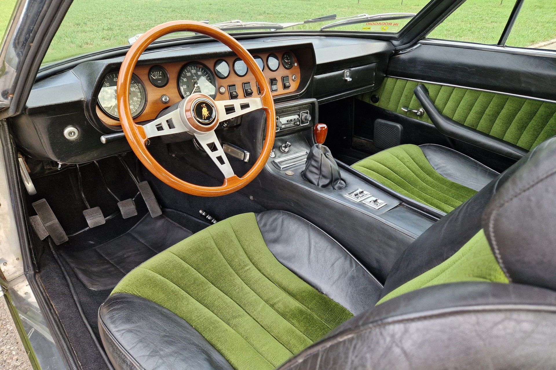 LAMBORGHINI Islero S-image-12