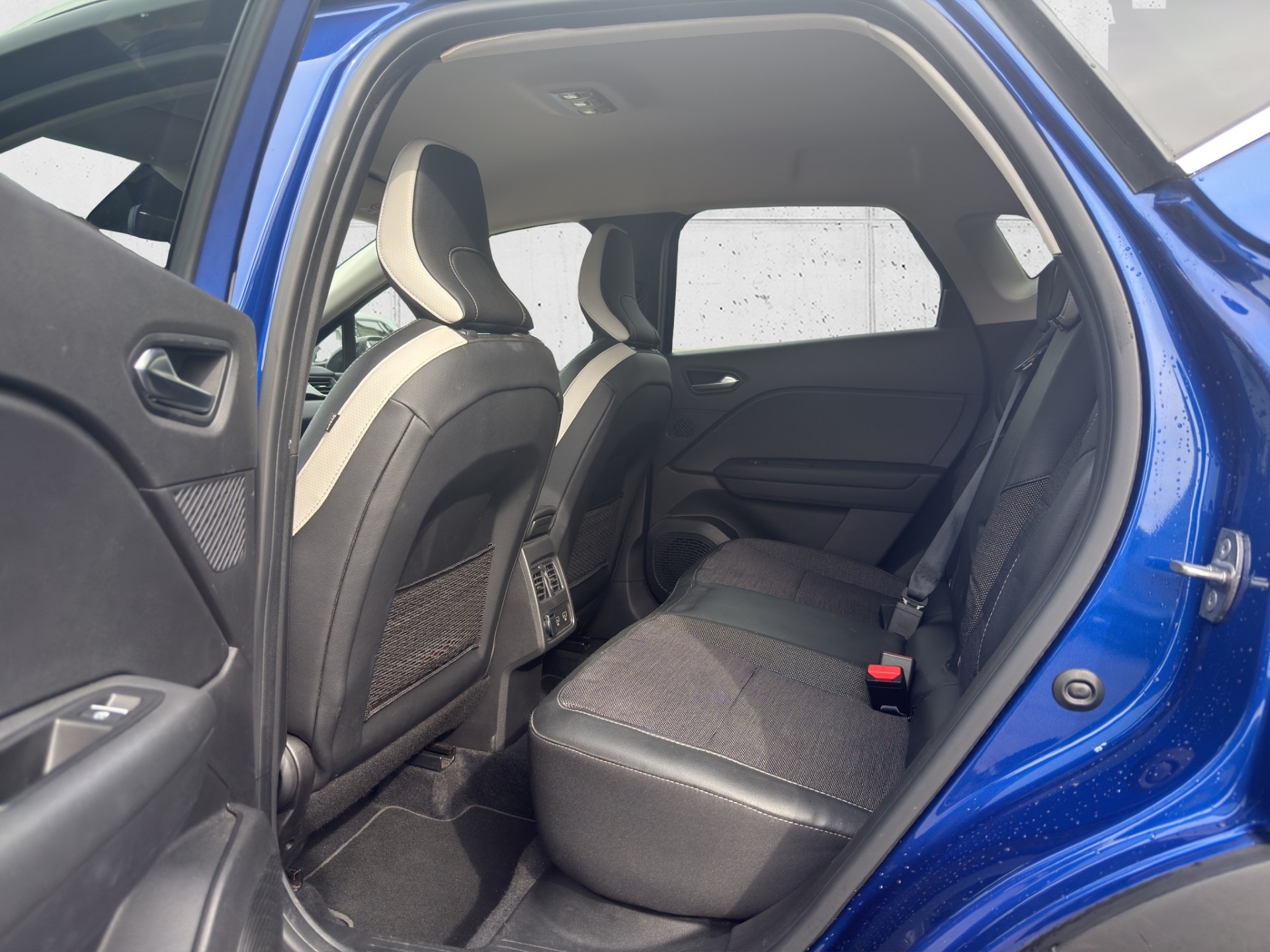 MITSUBISHI ASX 1.6 HEV Intense-image-10