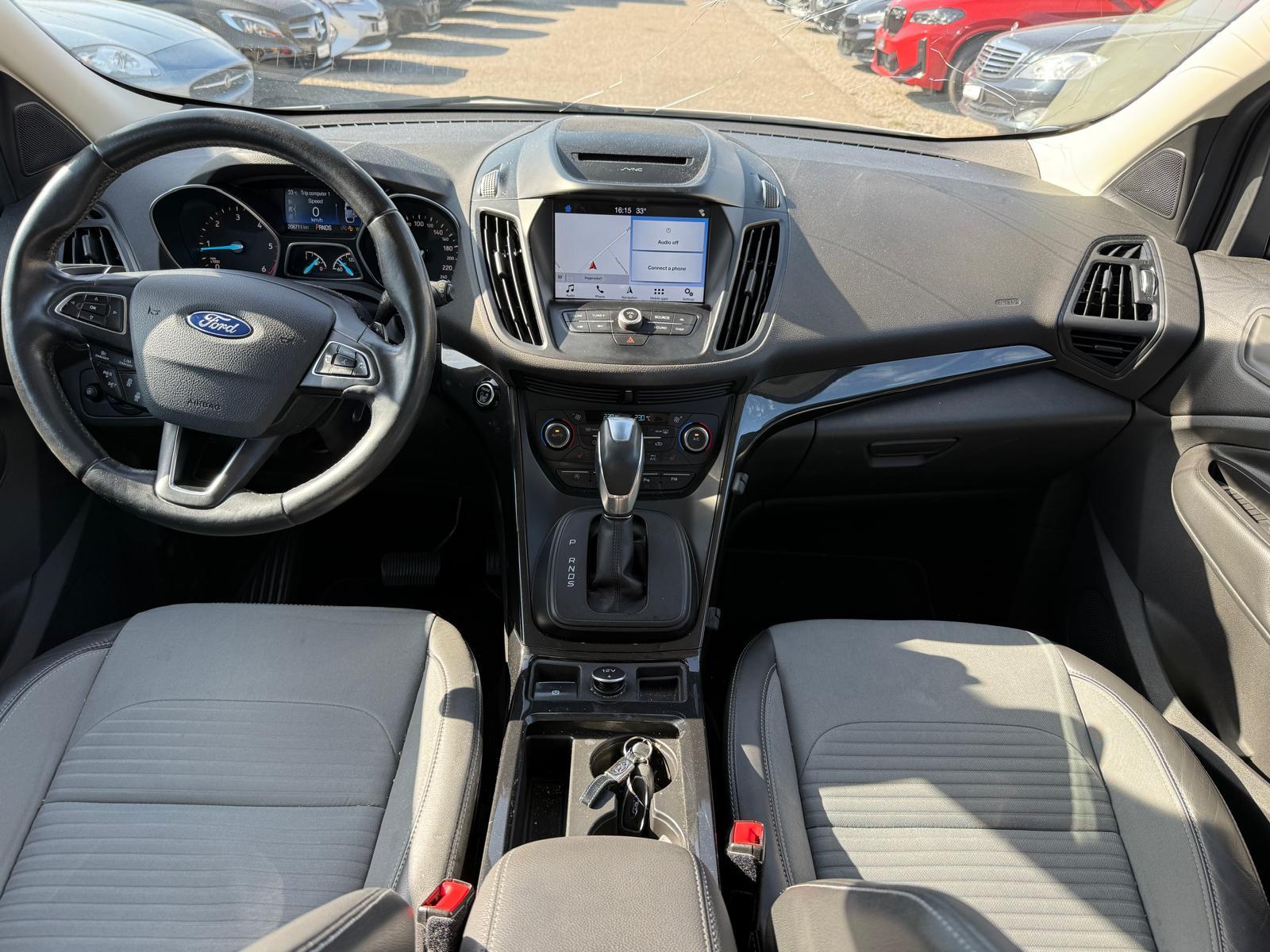 FORD Kuga 2.0 TDCi 180 Titanium FPS-image-9