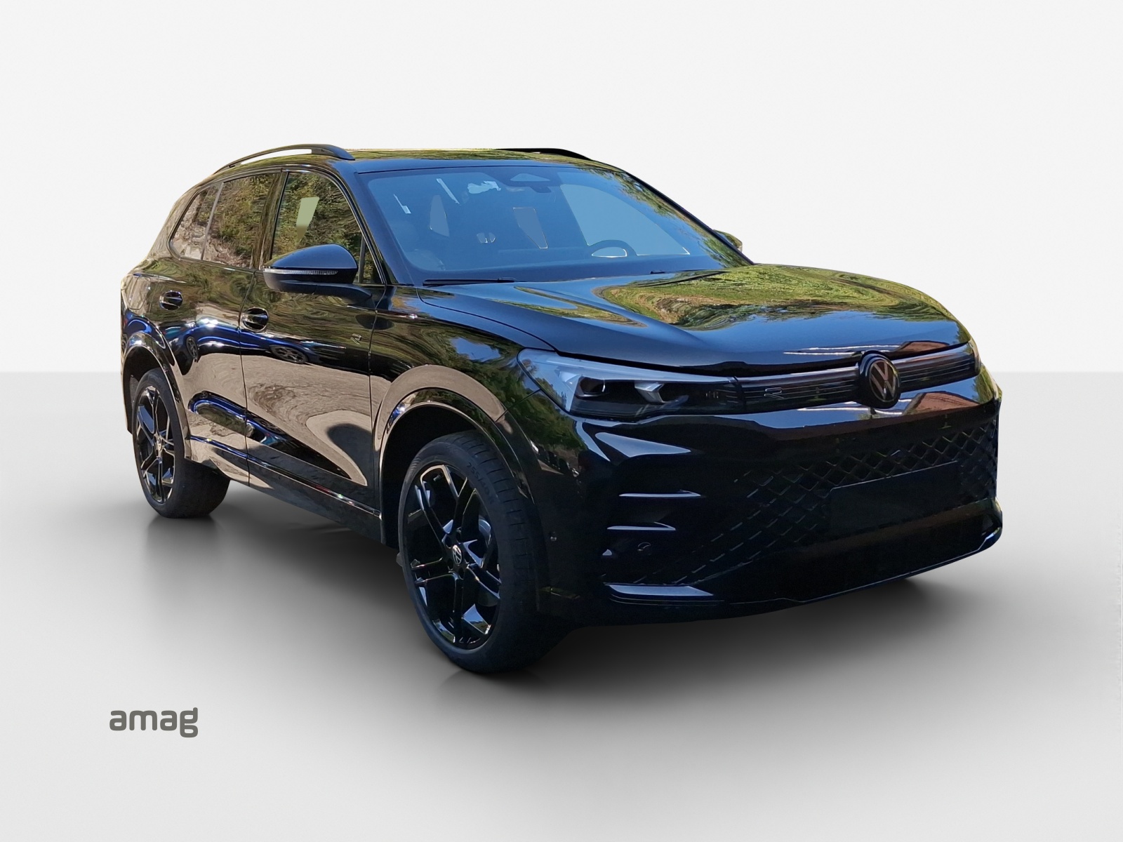 VW Tiguan 2.0 TSI DSG R-Line Plus 4Motion-image-5