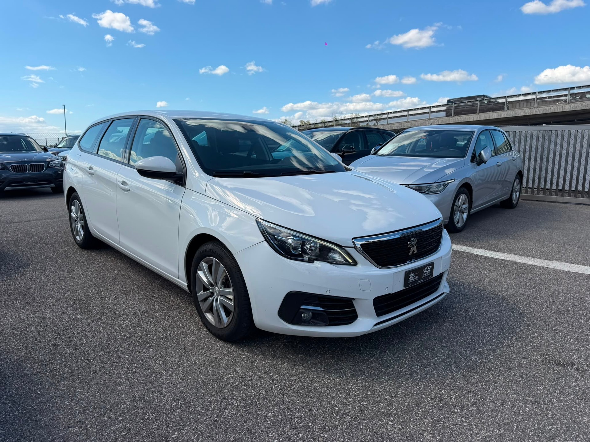 PEUGEOT 308 SW 1.6 BlueHDI Business Line EAT6 garantie 2 ans 🇨🇭-image-7