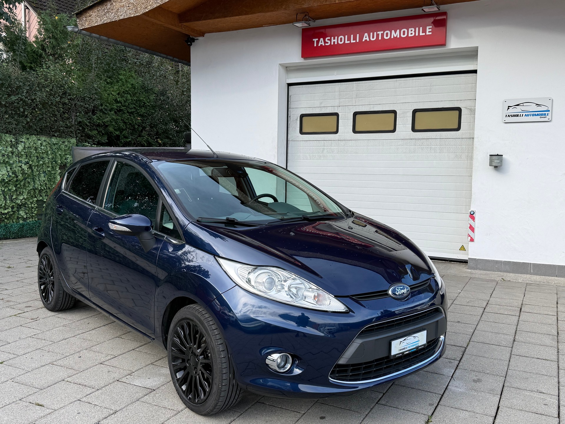 FORD Fiesta 1.4 16V Titanium Automatic