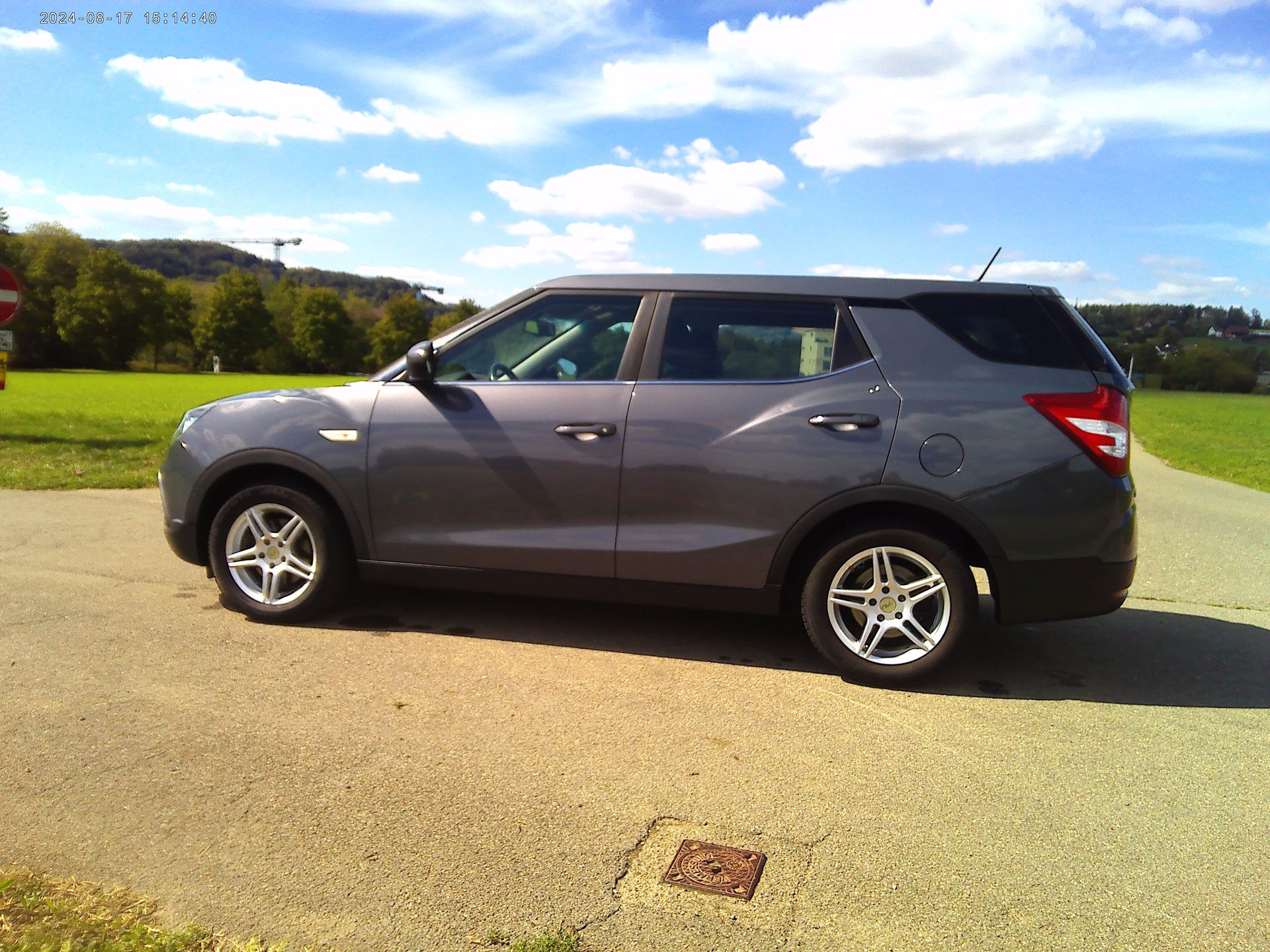 KGM-SsangYong XLV 1.6 e-XGi Quartz 2WD-image-5