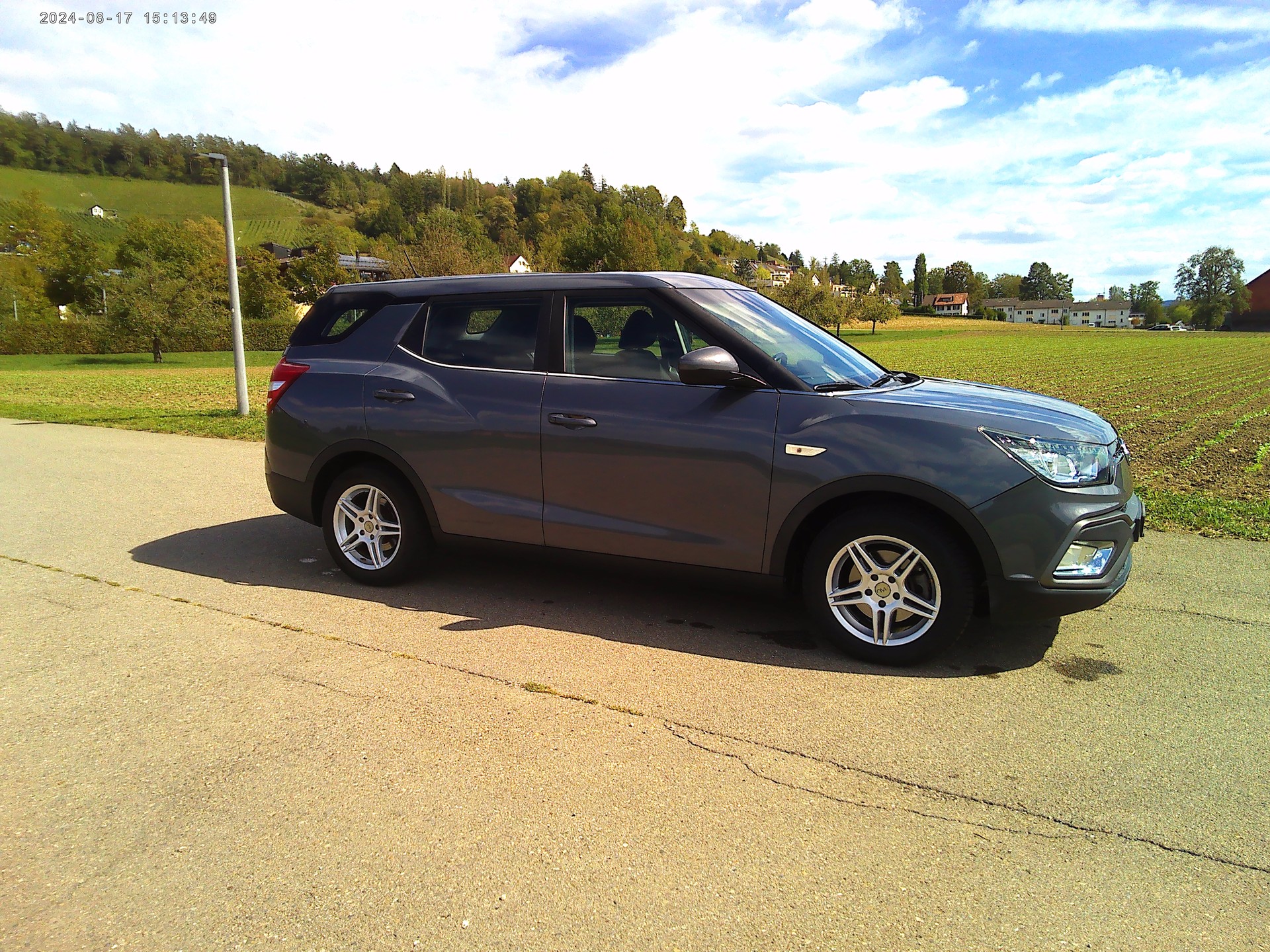 KGM-SsangYong XLV 1.6 e-XGi Quartz 2WD-image-3