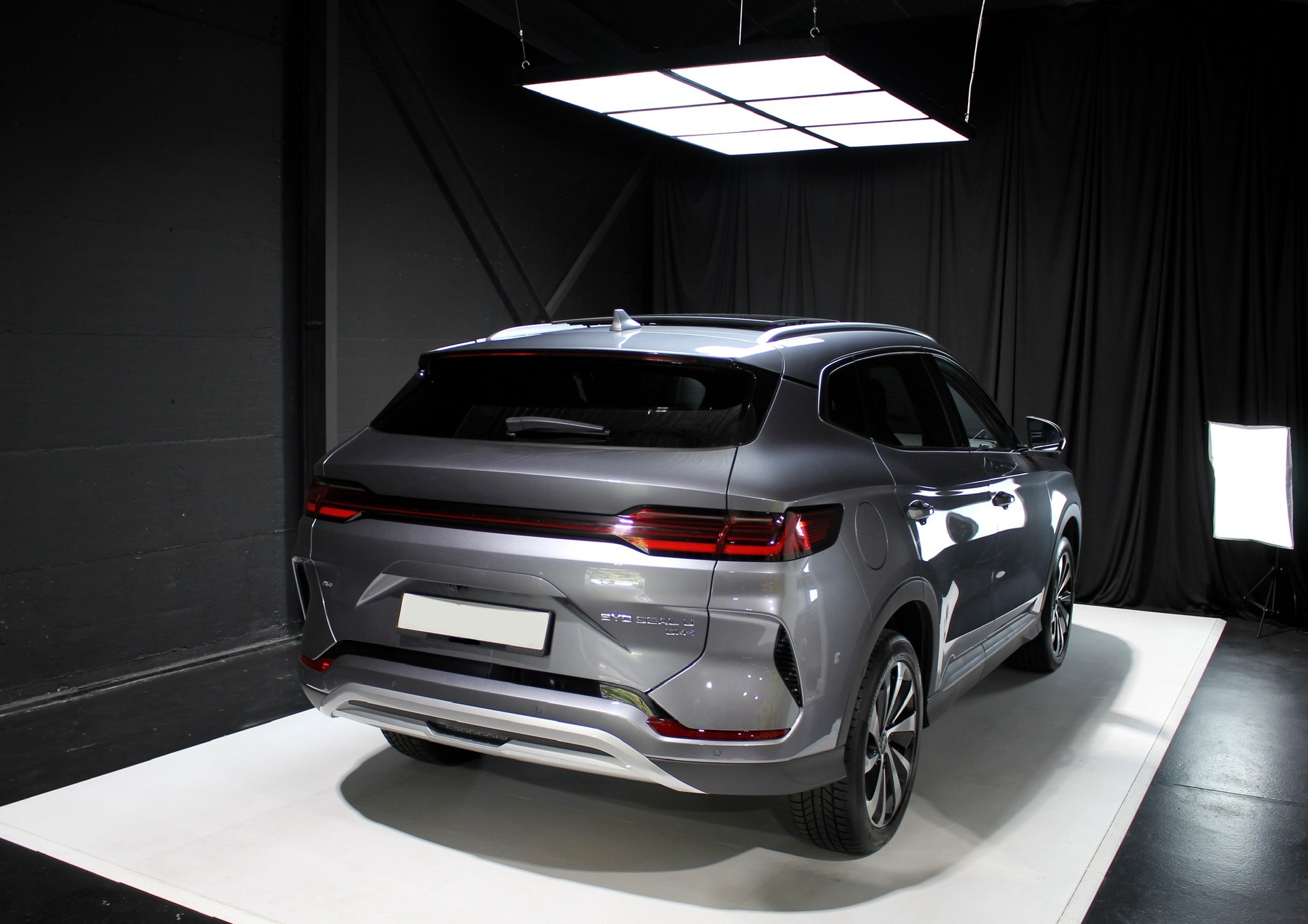 BYD Seal U DM-i Design AWD-image-6