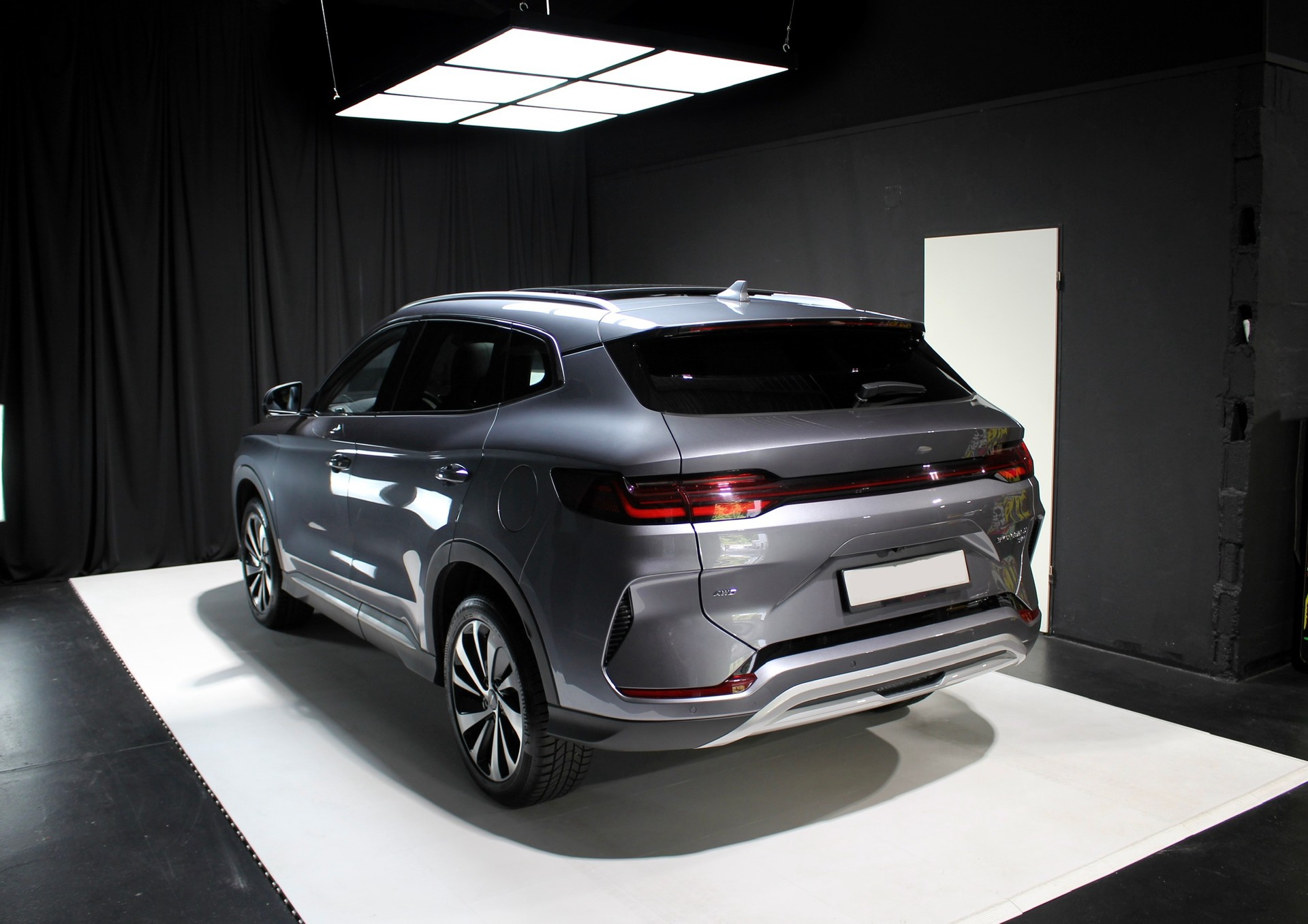 BYD Seal U DM-i Design AWD-image-7