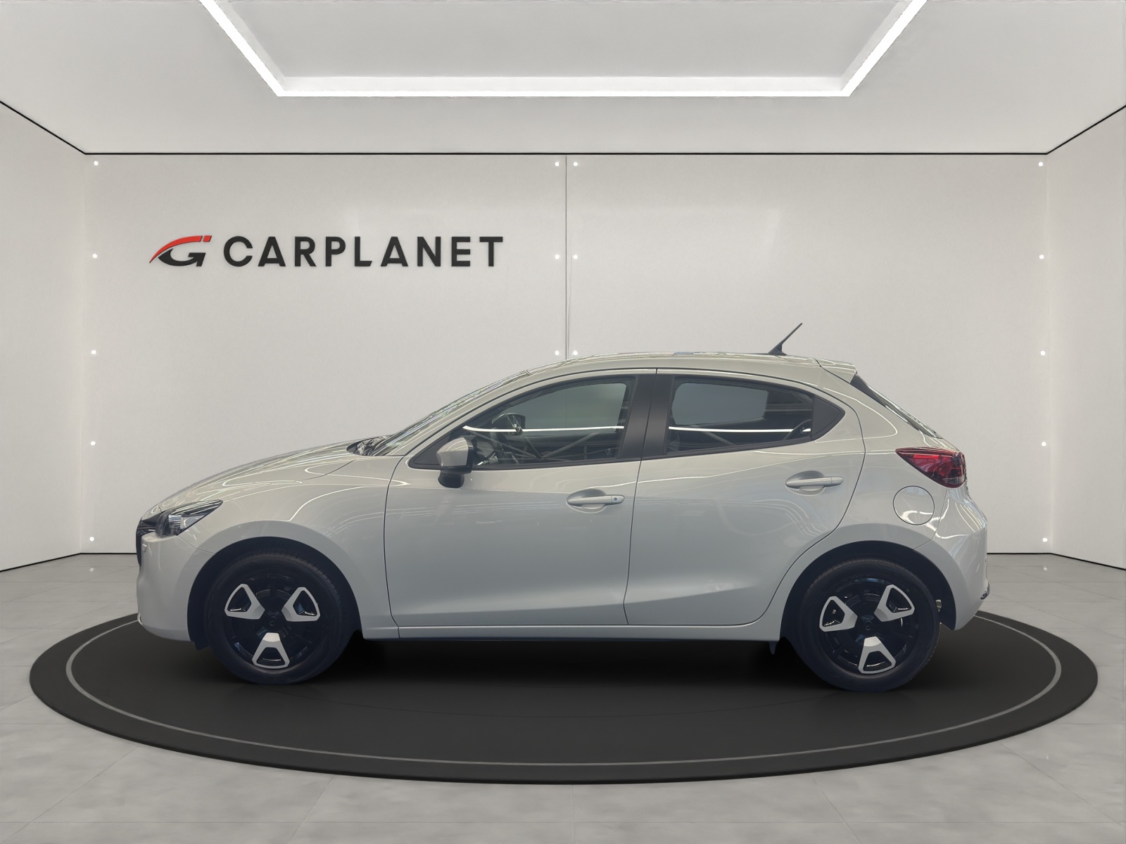MAZDA 2 1.5 90 PS Centre-Line Automat-image-1