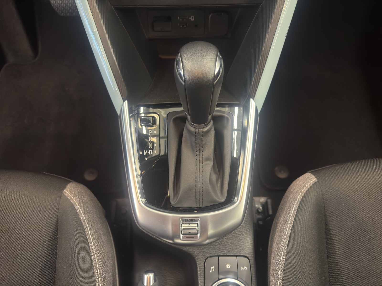 MAZDA 2 1.5 90 PS Centre-Line Automat-image-6