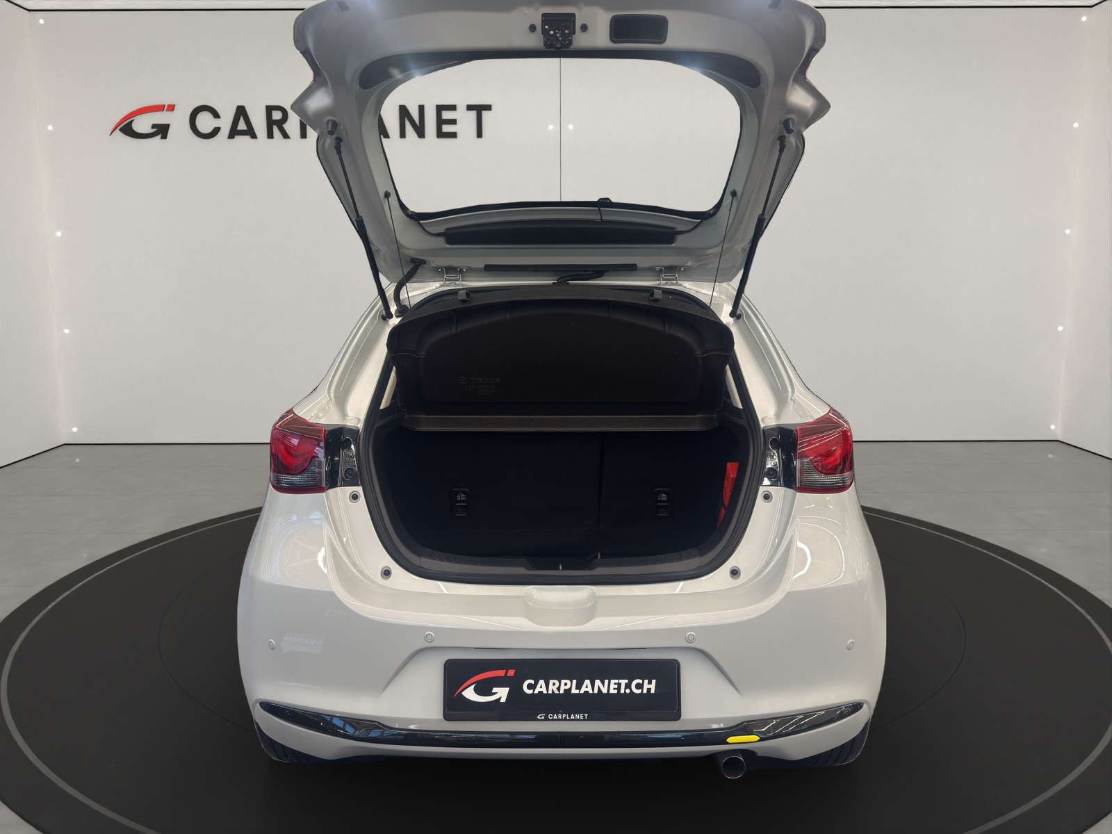 MAZDA 2 1.5 90 PS Centre-Line Automat-image-14