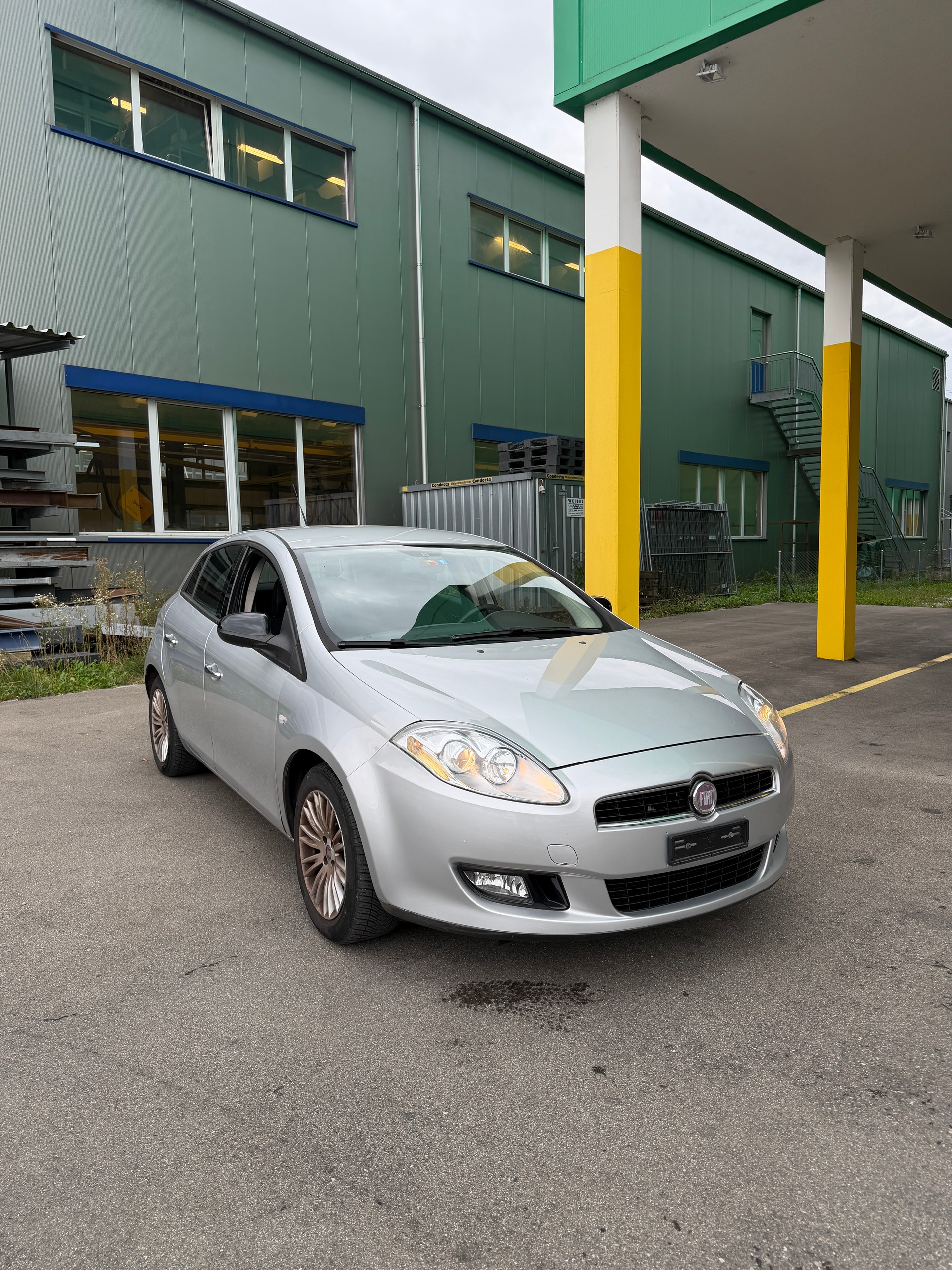 FIAT Bravo 1.4 16V Dynamic-image-0