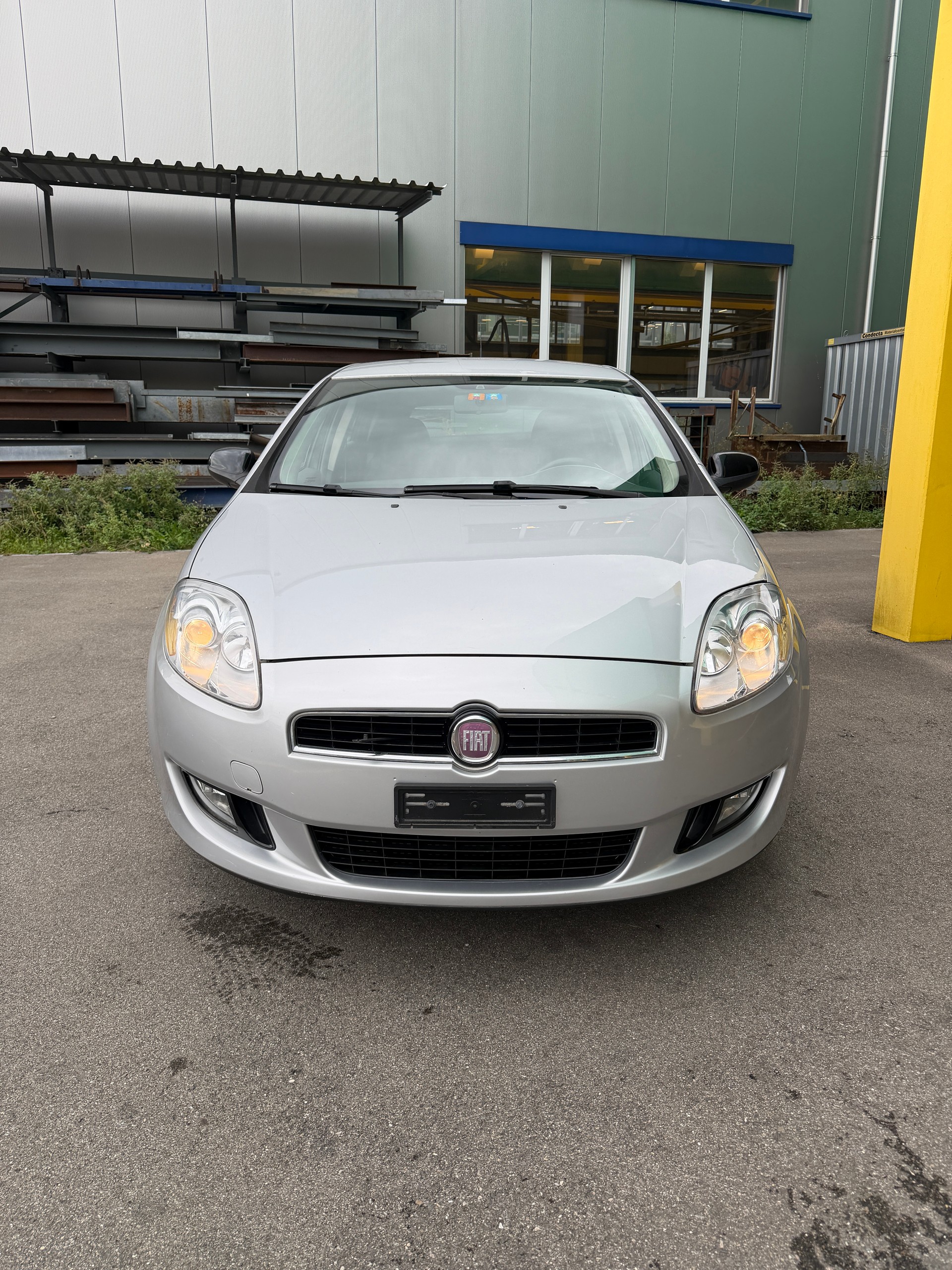 FIAT Bravo 1.4 16V Dynamic-image-1
