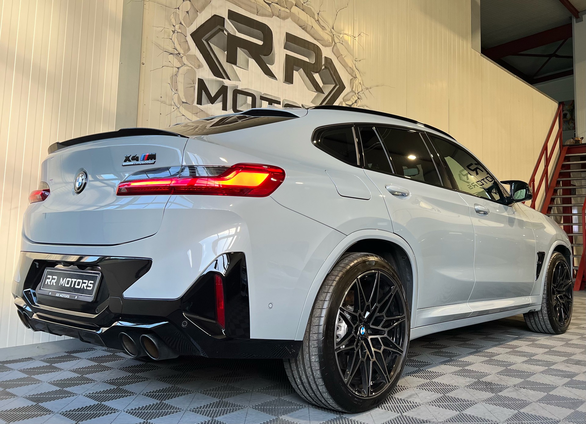 BMW X4M xDrive M Competition Steptronic-image-3