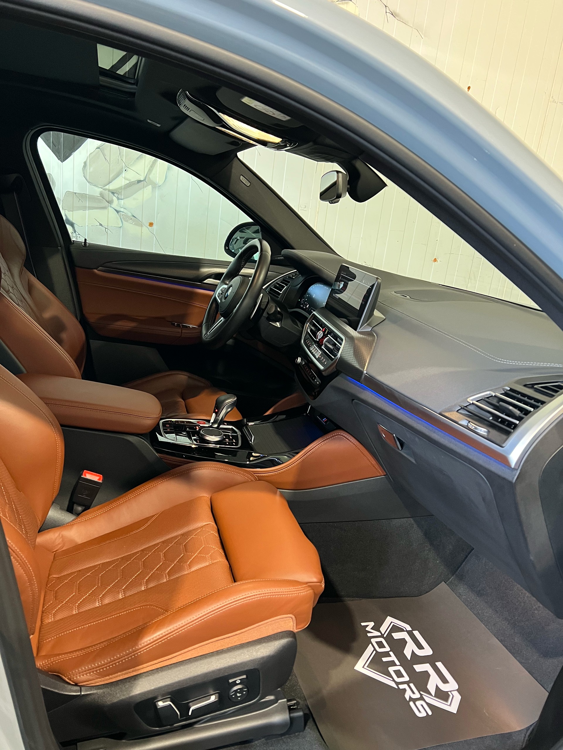 BMW X4M xDrive M Competition Steptronic-image-6