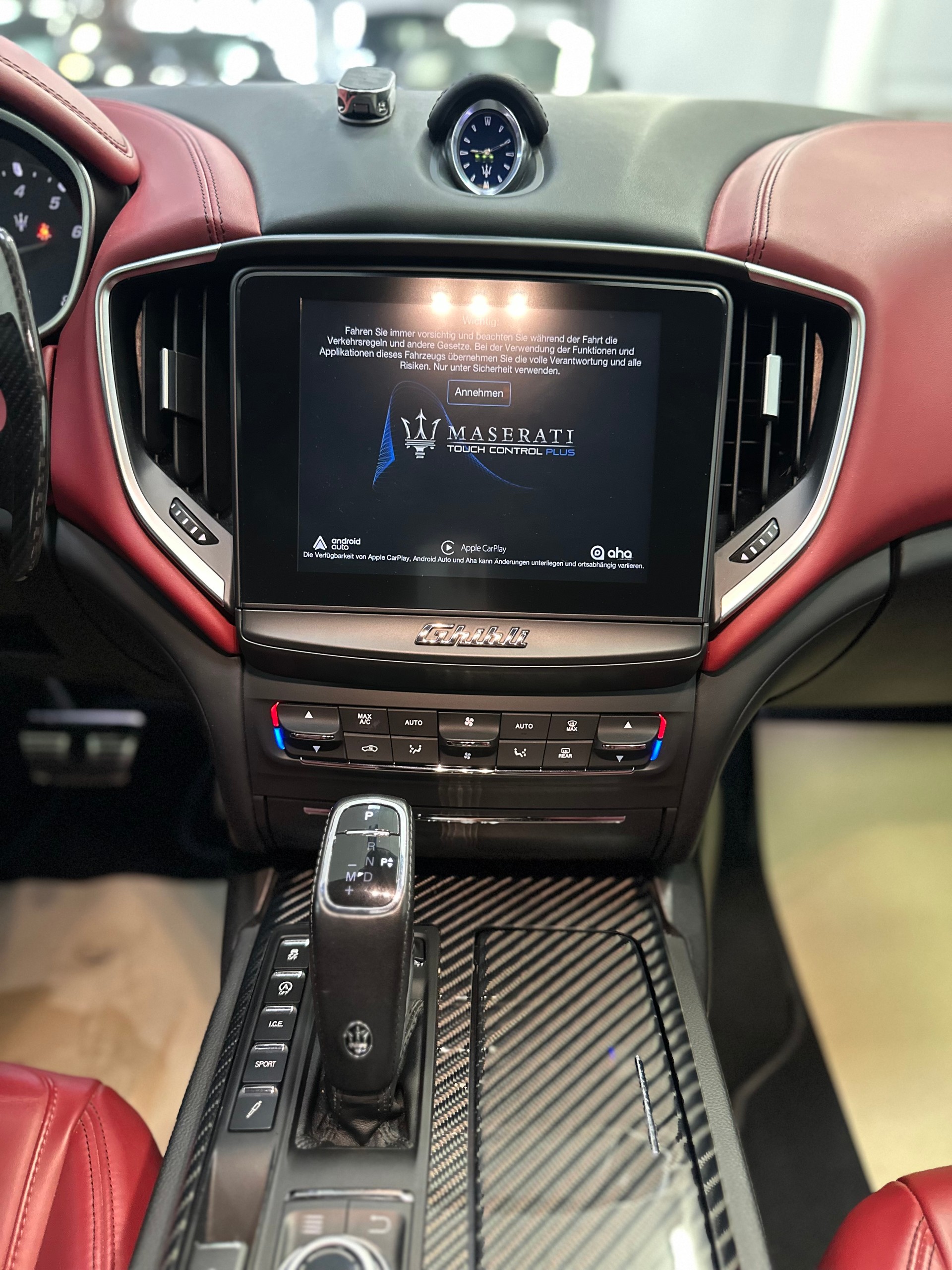 MASERATI Ghibli S Q4 3.0 V6 Automatica-image-13