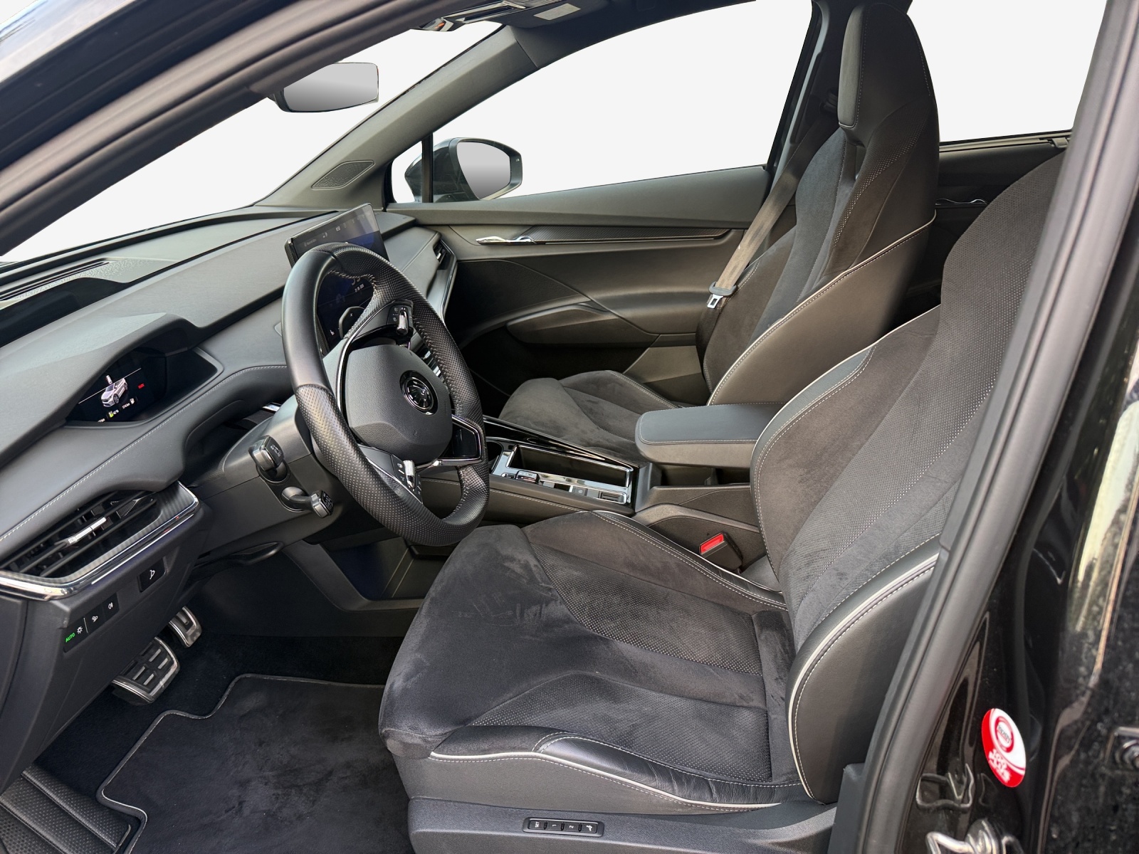 SKODA Enyaq iV 80 SportLine Ultra-image-7