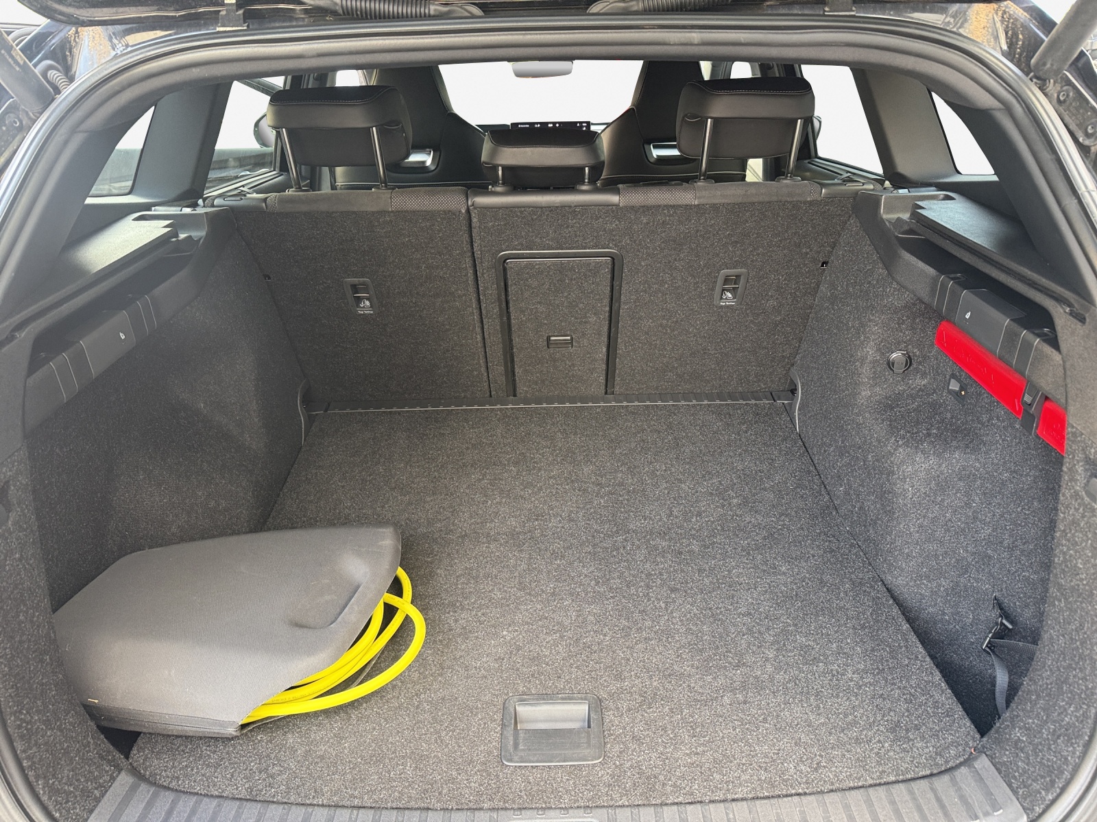 SKODA Enyaq iV 80 SportLine Ultra-image-12