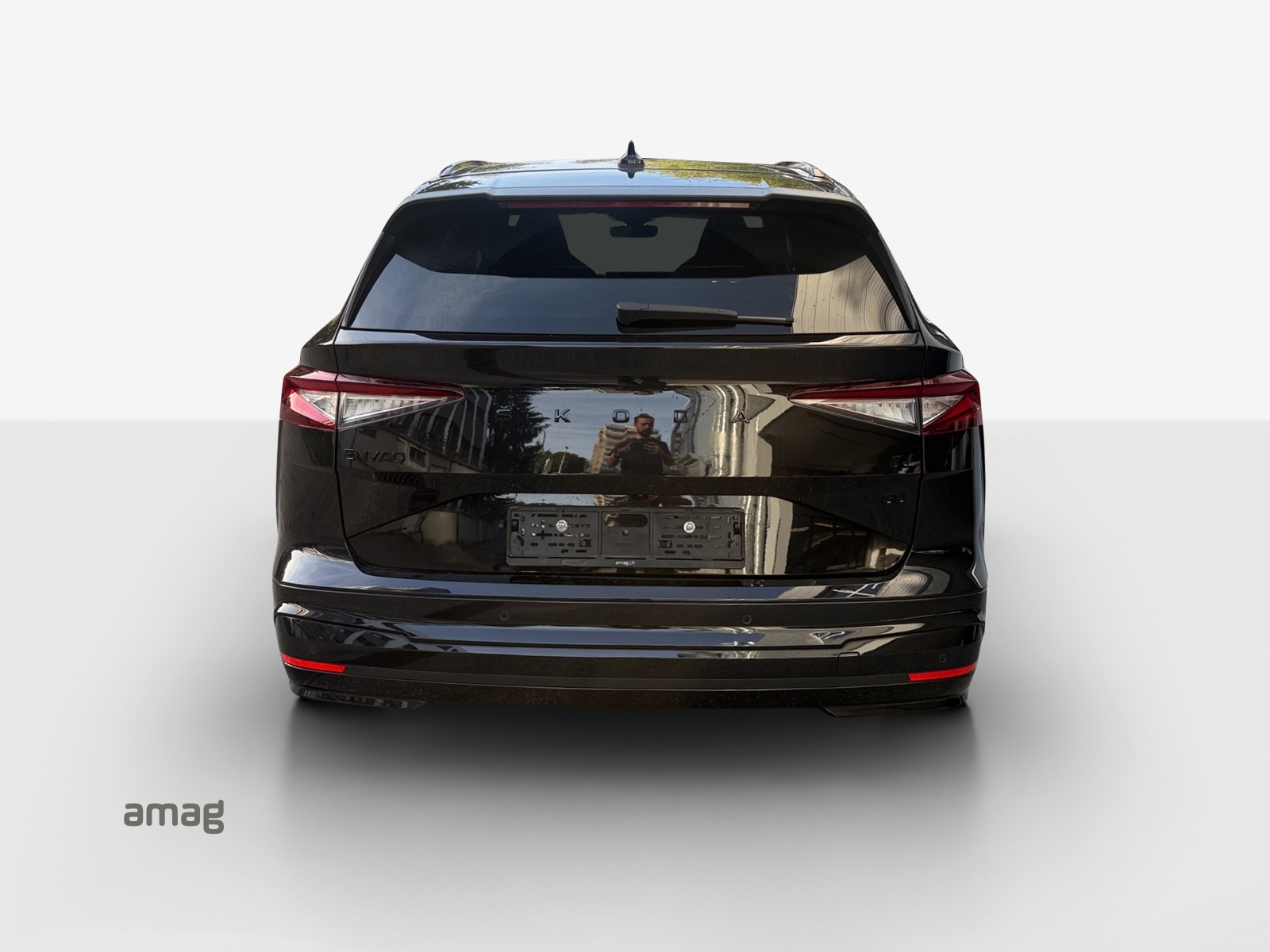 SKODA Enyaq iV 80 SportLine Ultra-image-3