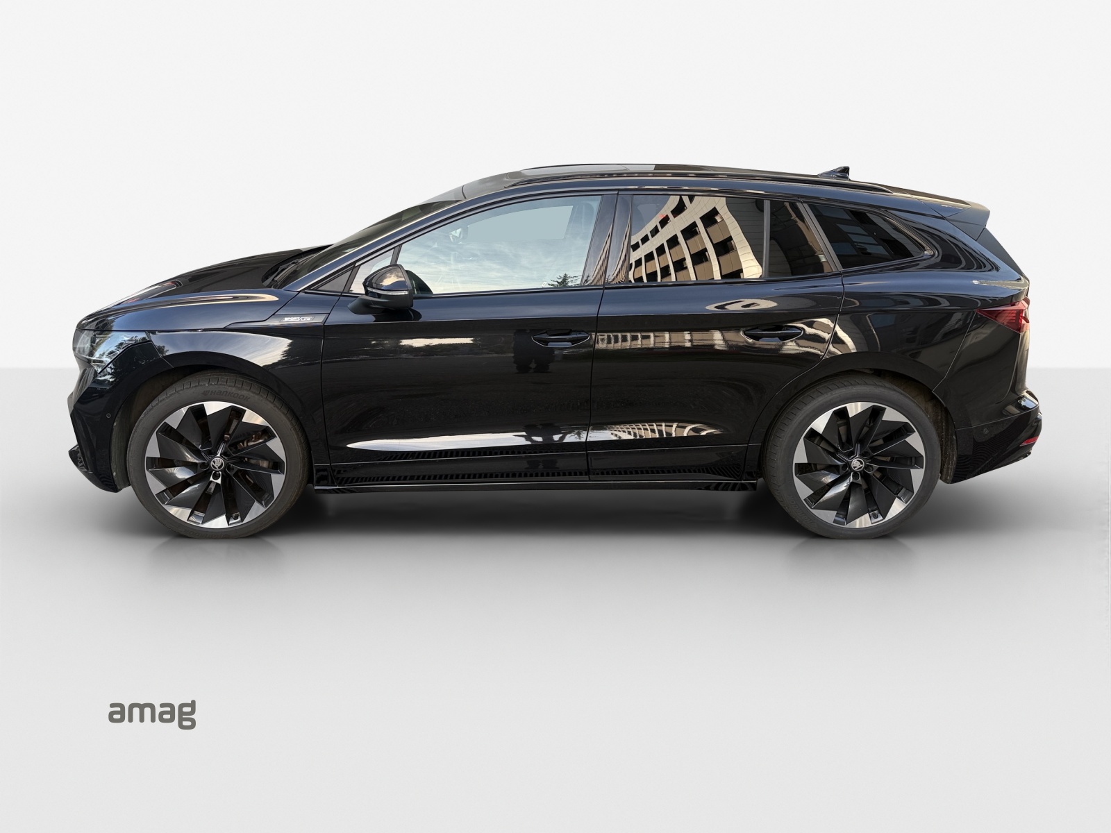 SKODA Enyaq iV 80 SportLine Ultra-showroom-element-1