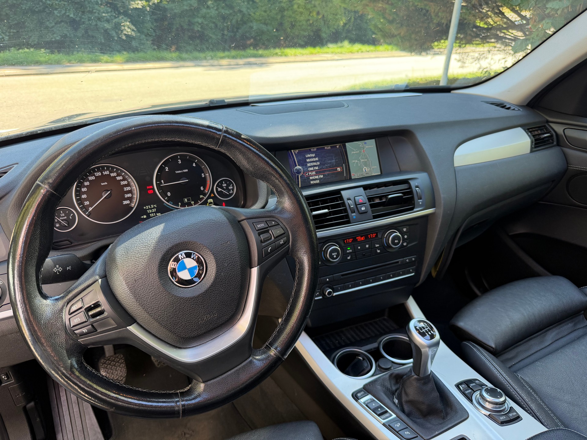 BMW X3 xDrive 20d-image-9