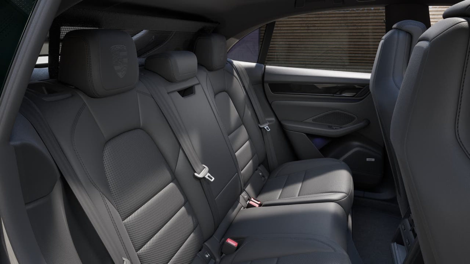 PORSCHE Macan 4S-image-12