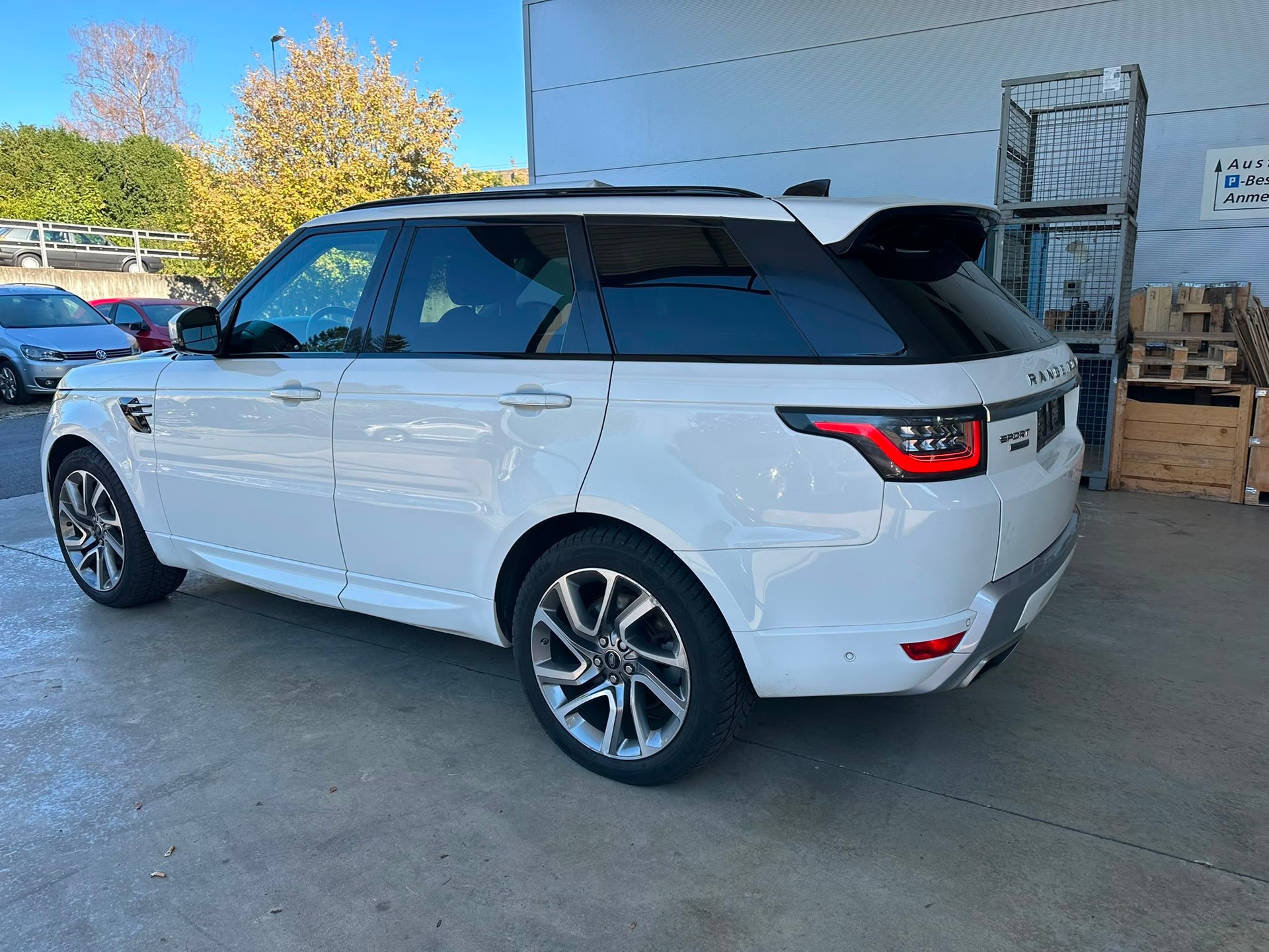 LAND ROVER Range Rover Sport 4.4 SDV8 HSE Dynamic Automatic-image-4
