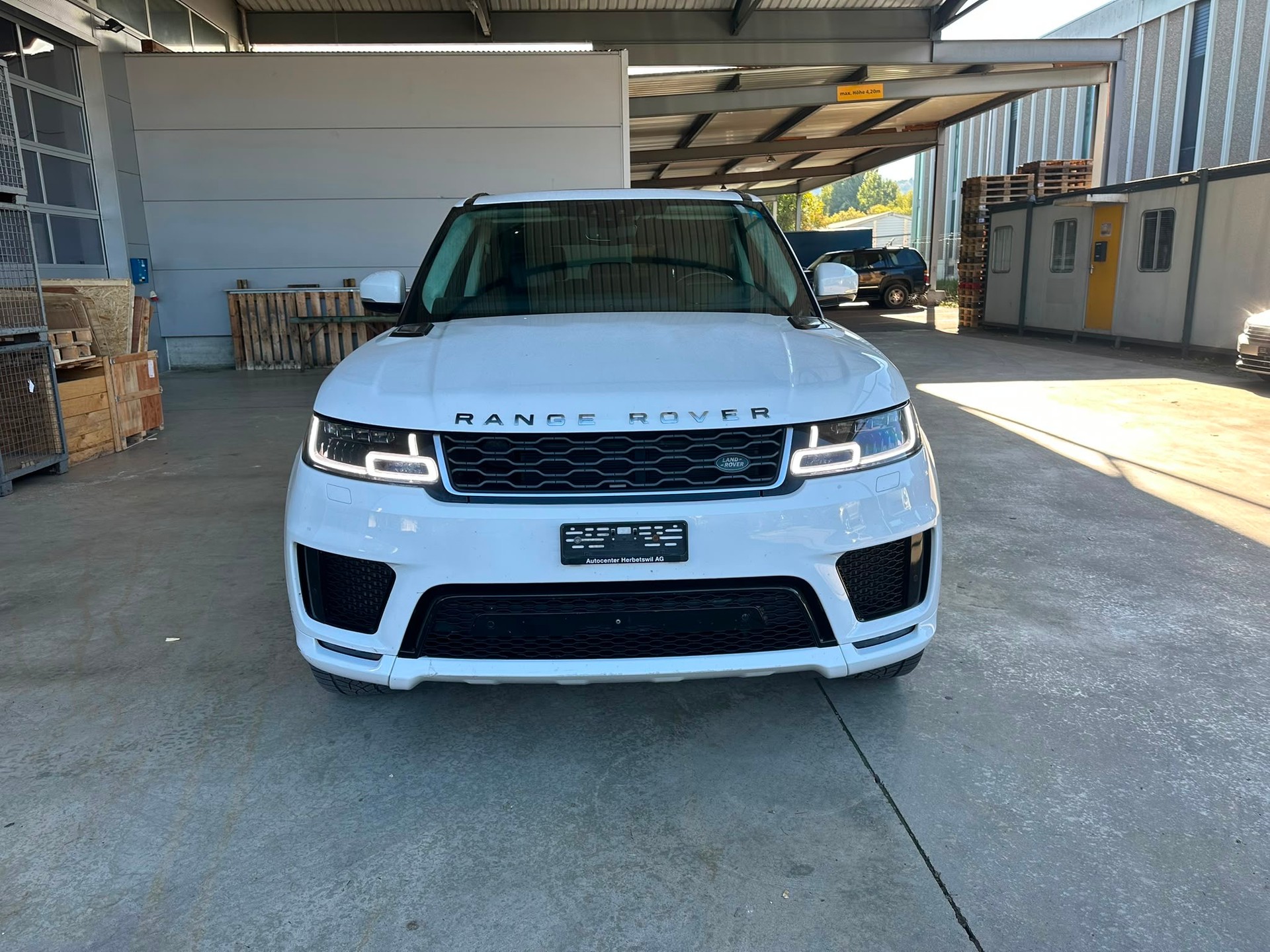 LAND ROVER Range Rover Sport 4.4 SDV8 HSE Dynamic Automatic-image-2