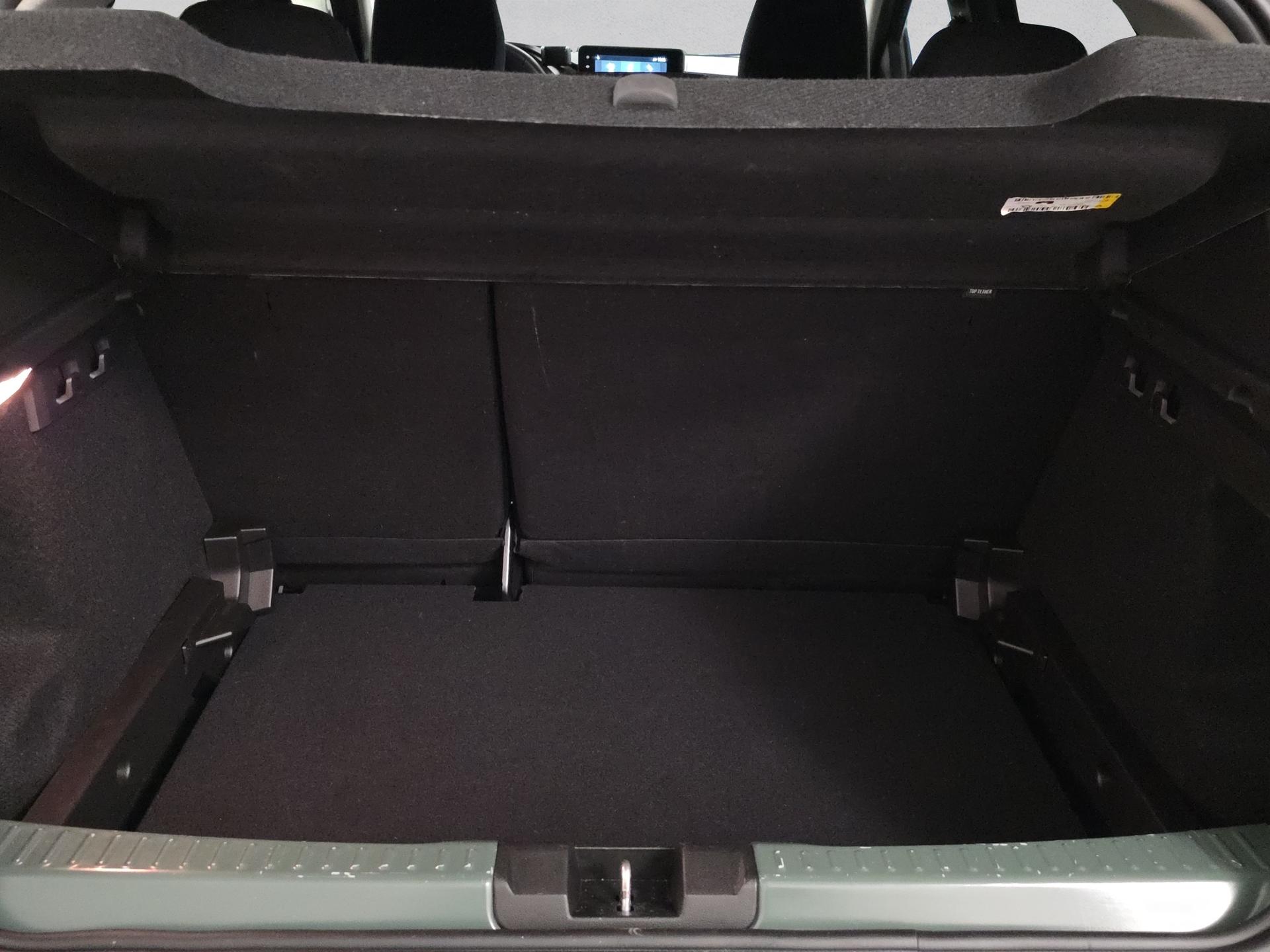 DACIA Sandero Stepway TCe 110 Extreme+-image-15