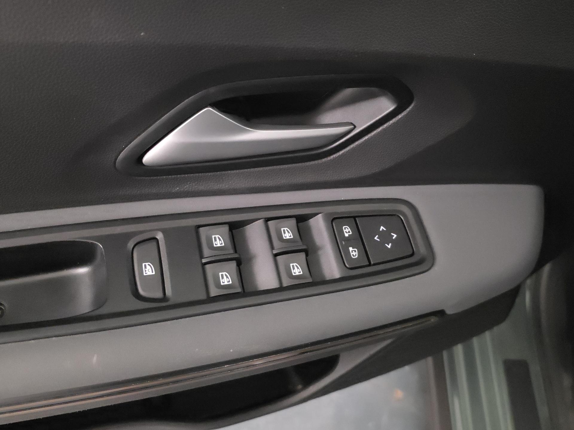 DACIA Sandero Stepway TCe 110 Extreme+-image-20