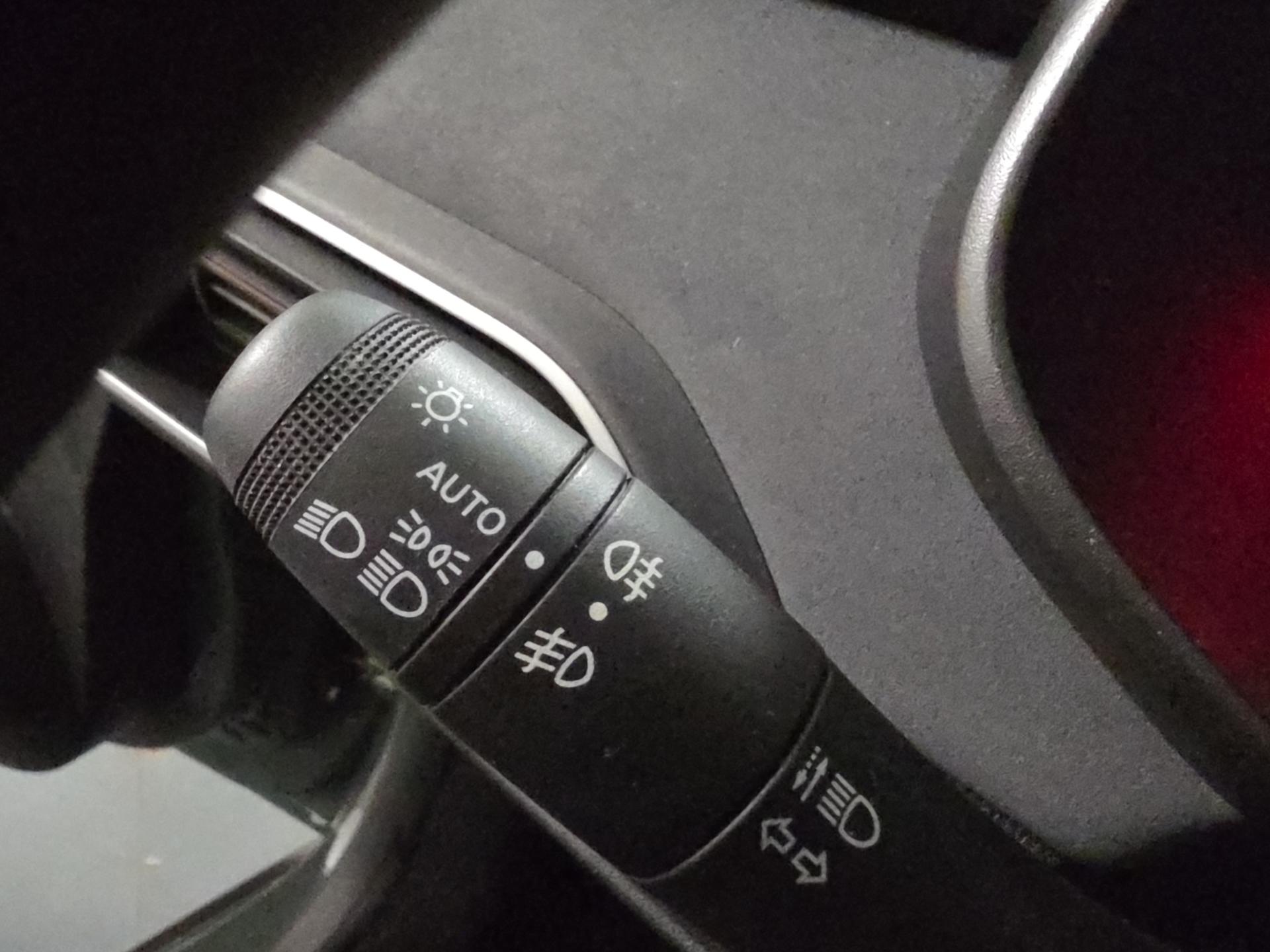 DACIA Sandero Stepway TCe 110 Extreme+-image-22