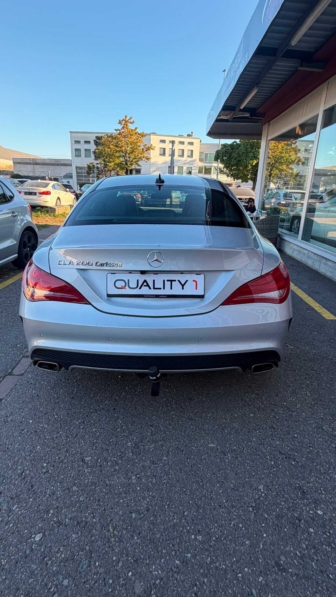MERCEDES-BENZ CLA 200 AMG Line 7G-DCT-image-3