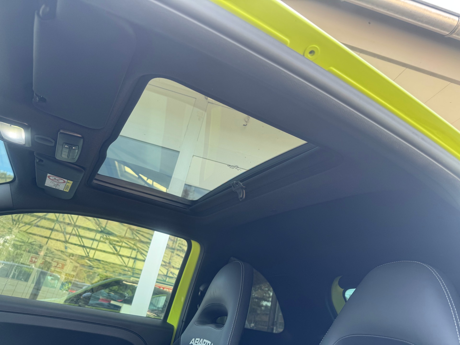 FIAT 595 1.4 16V Turbo Abarth Competizione-image-13