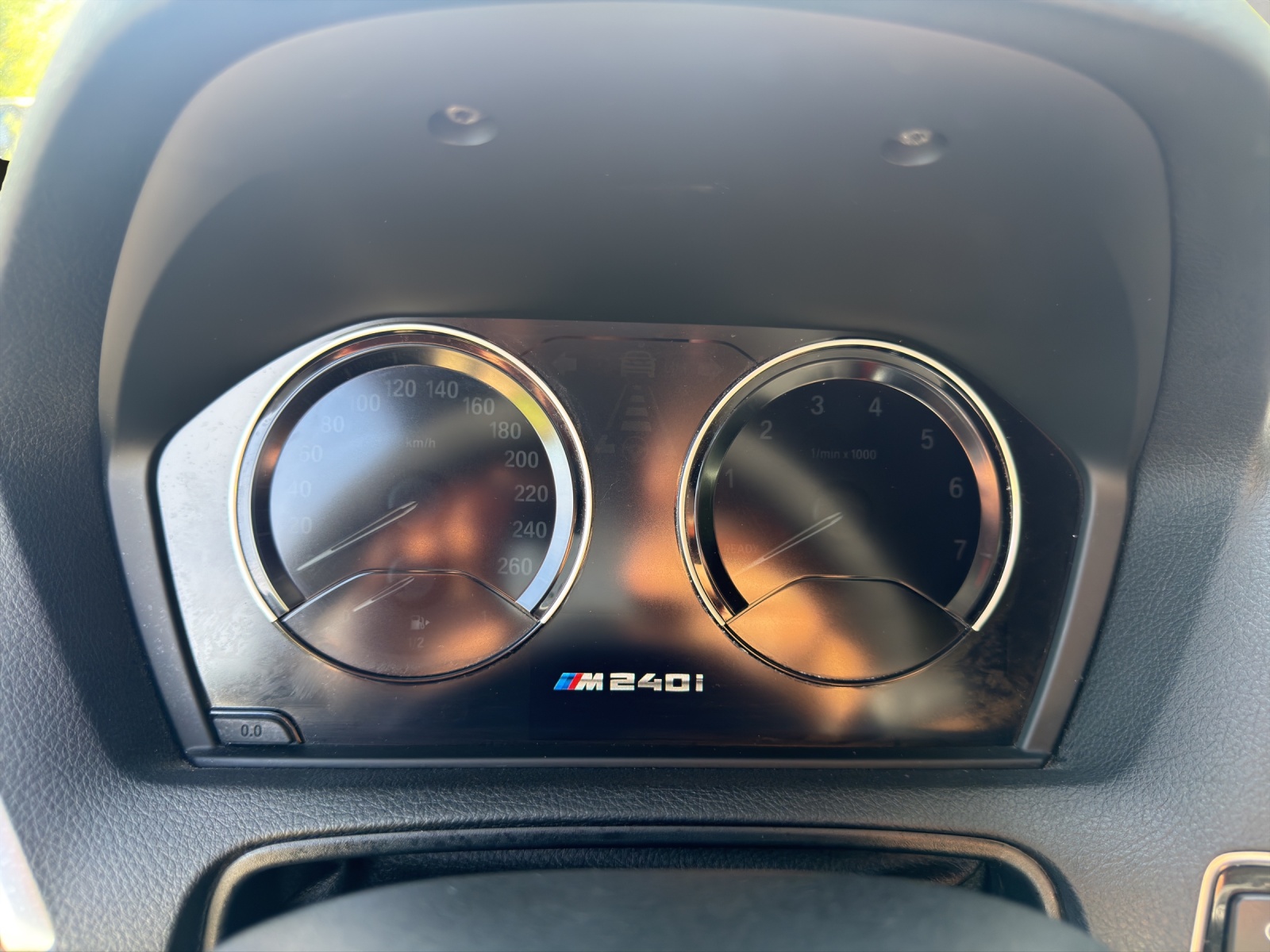BMW M240i-image-10