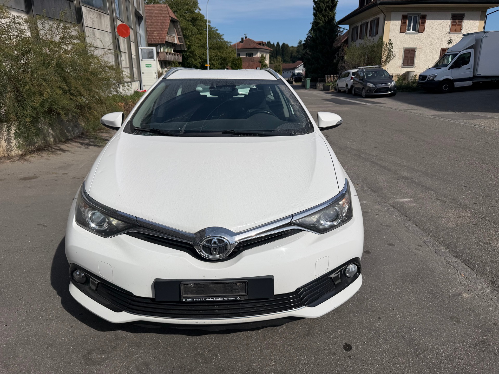 TOYOTA Auris Touring Sports 1.2 Turbo Premium-image-2