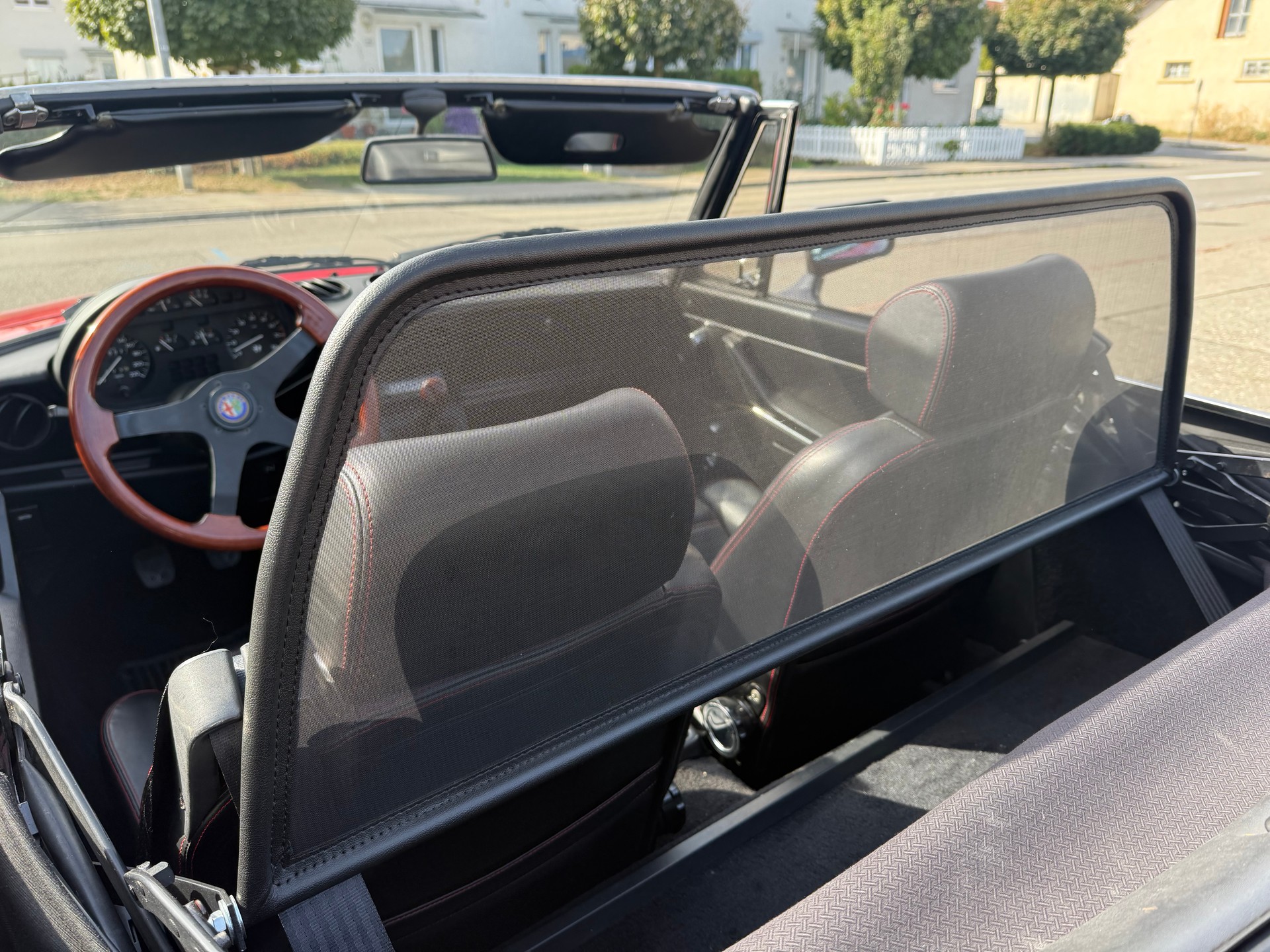 ALFA ROMEO Spider 2.0 (Veloce)-image-9