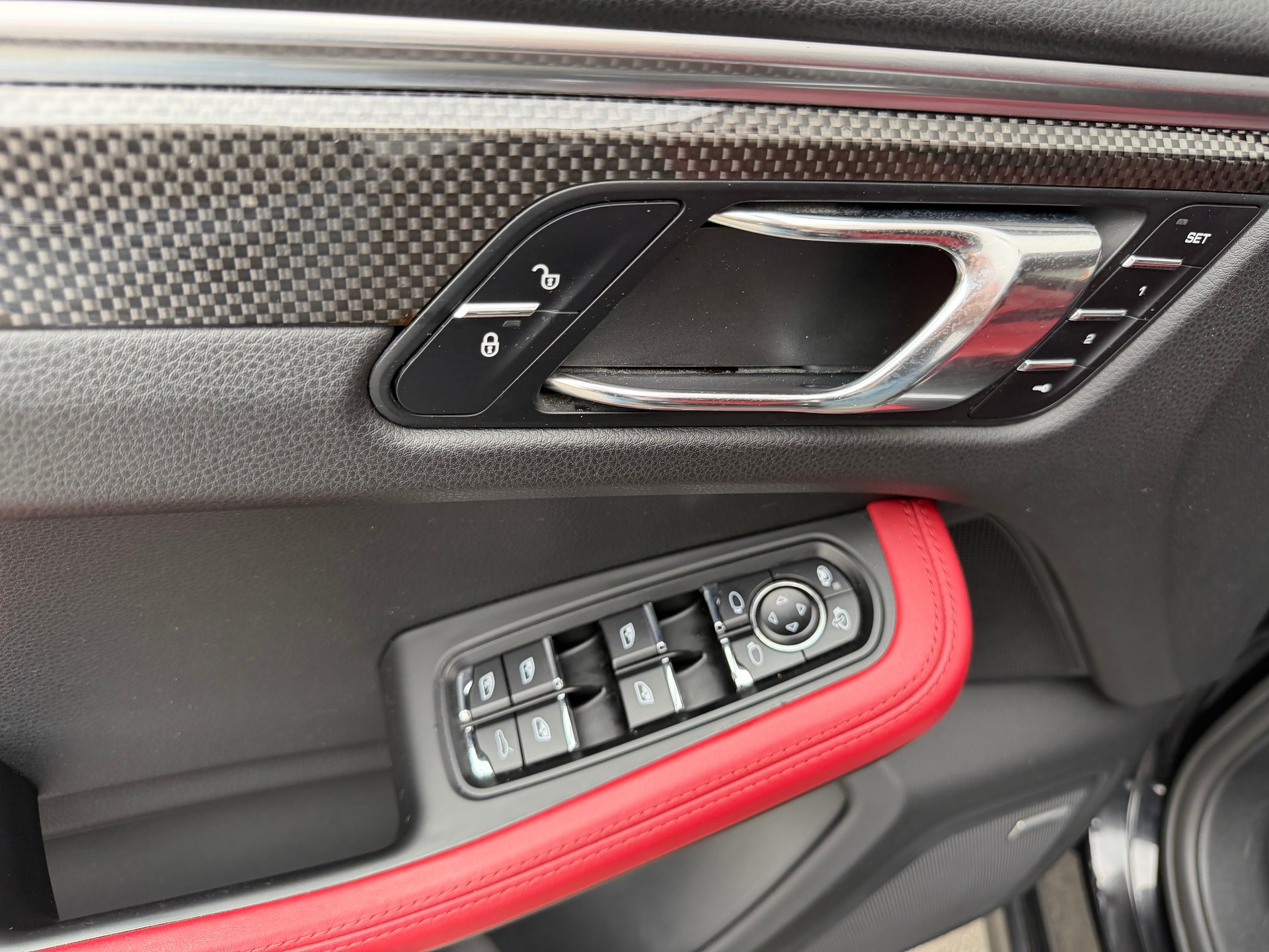 PORSCHE Macan S Diesel PDK-image-17