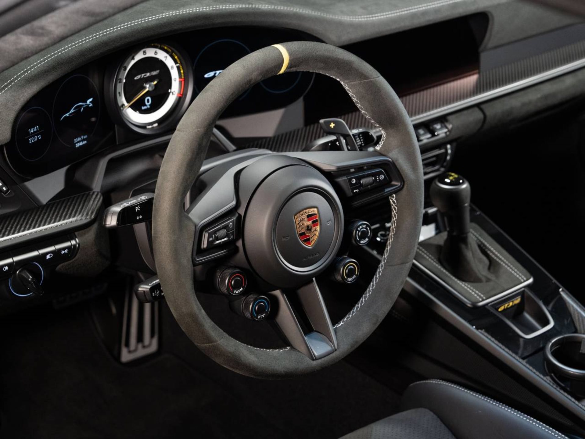 PORSCHE 911 GT3 RS-image-8