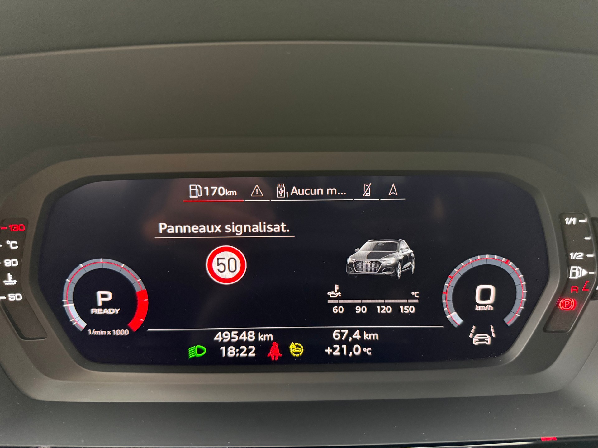 AUDI A3 Sportback 35 TFSI Attraction S-tronic-image-15