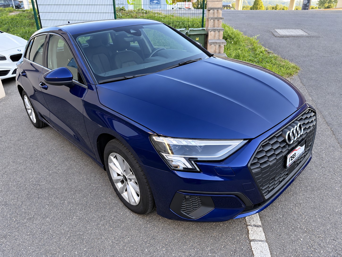 AUDI A3 Sportback 35 TFSI Attraction S-tronic-image-2